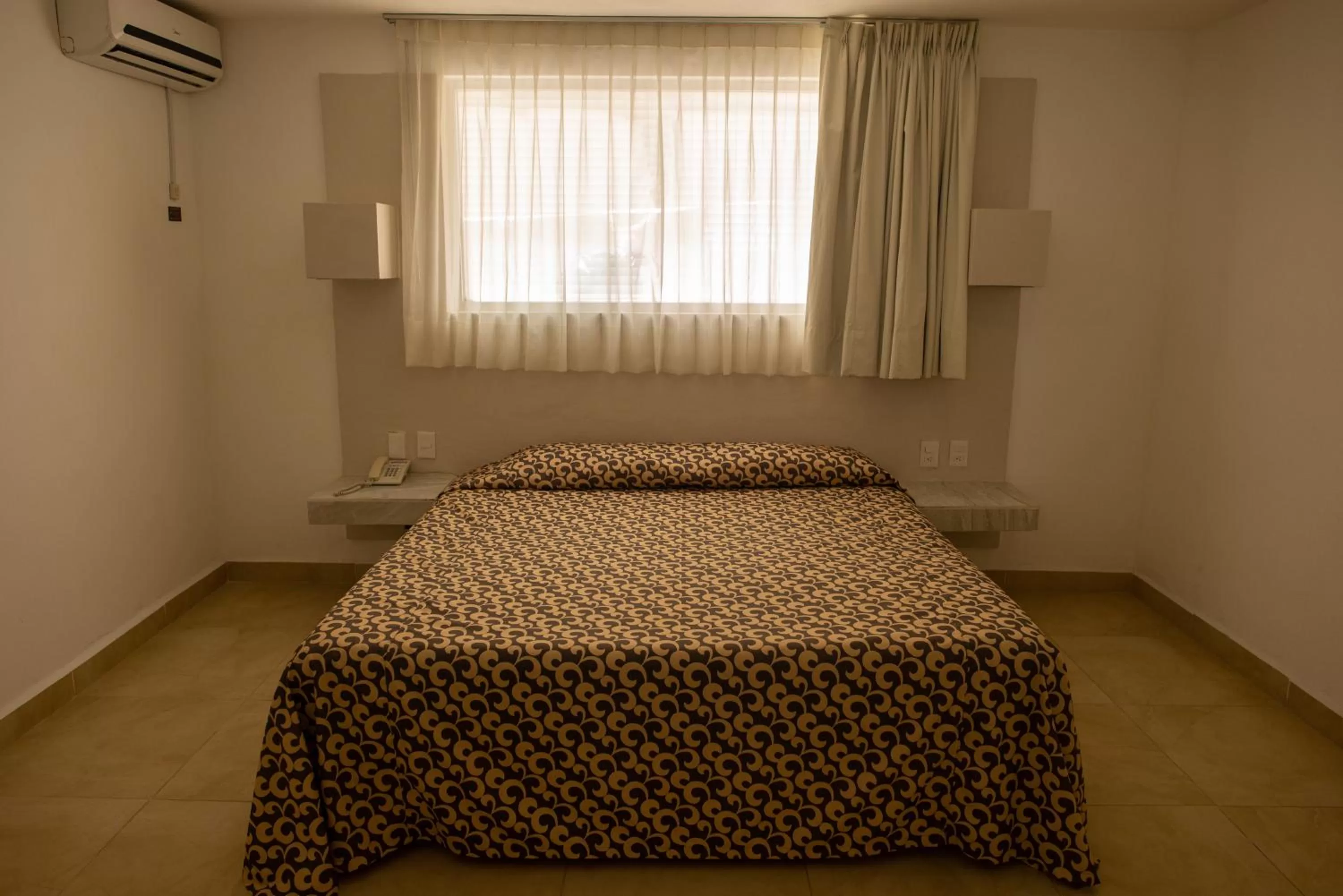 Bed in Hotel St. George