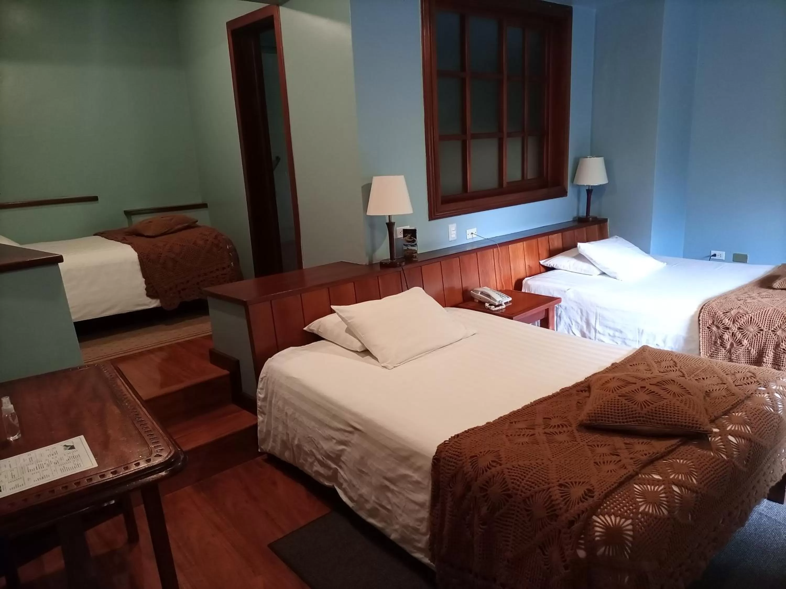 Bed in Hotel Victoria