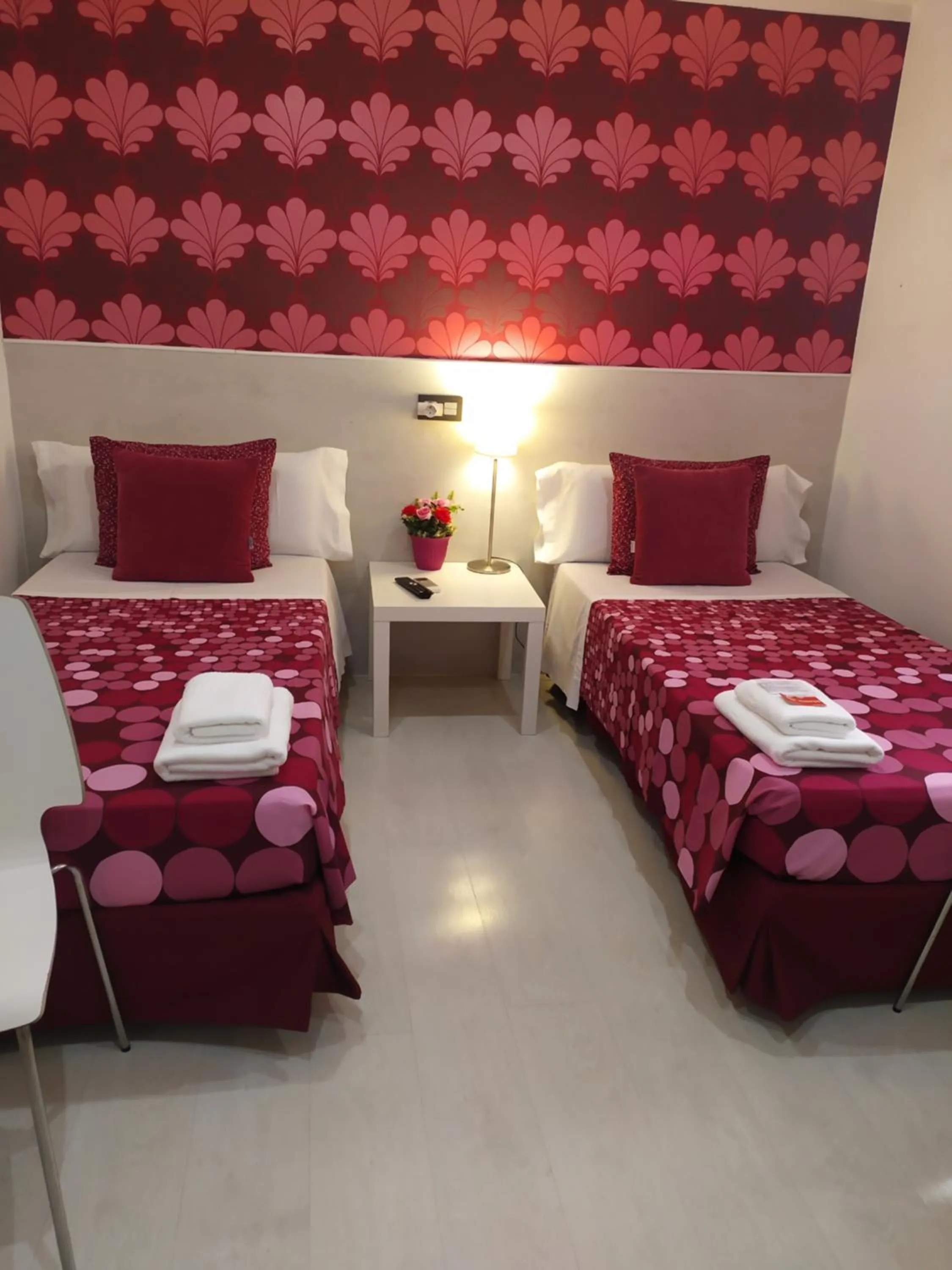 Photo of the whole room, Bed in Hostal Inn Madrid