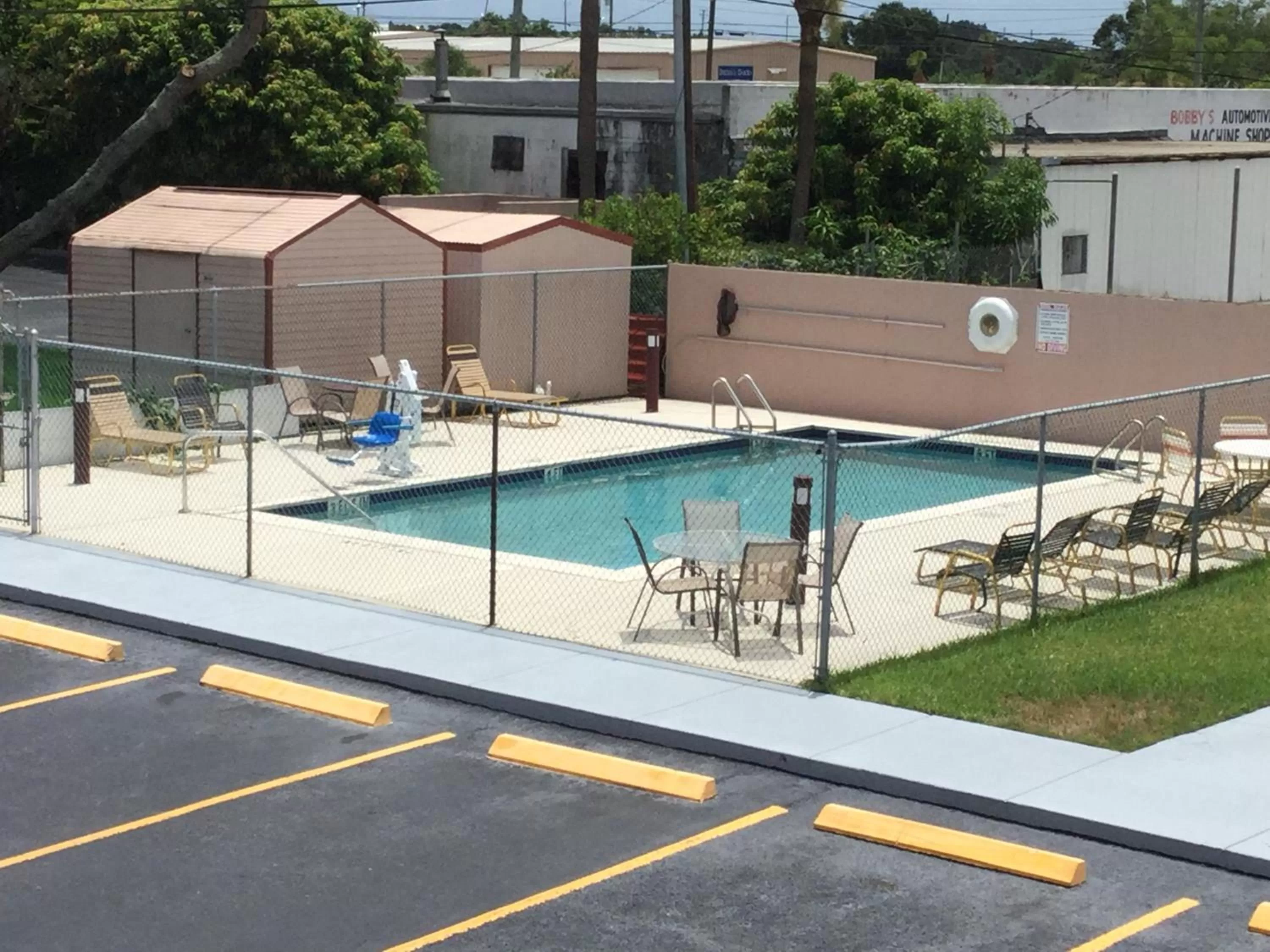 On site in Redfinn Inn