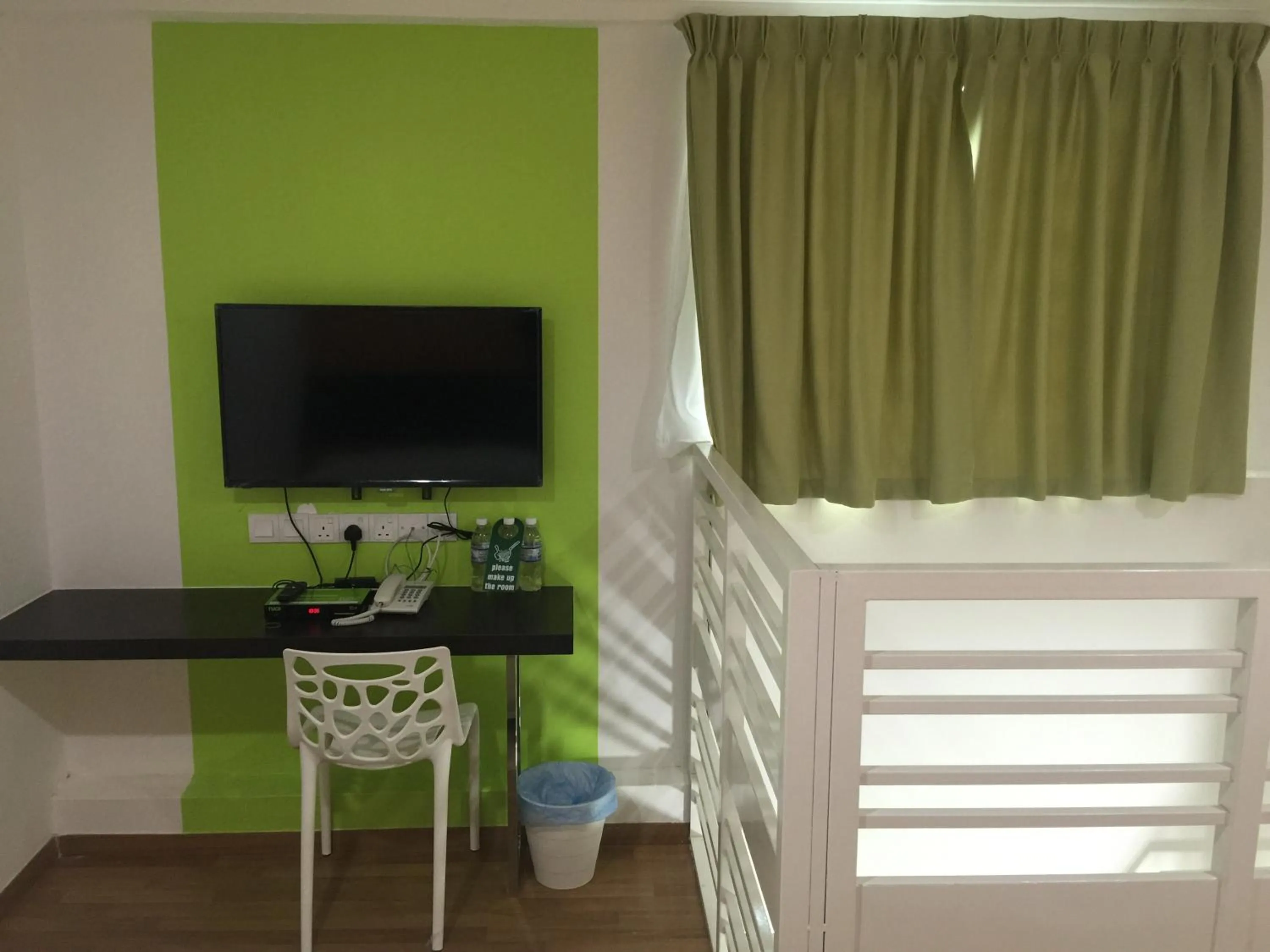 Seating area in Apple Inn Hotel