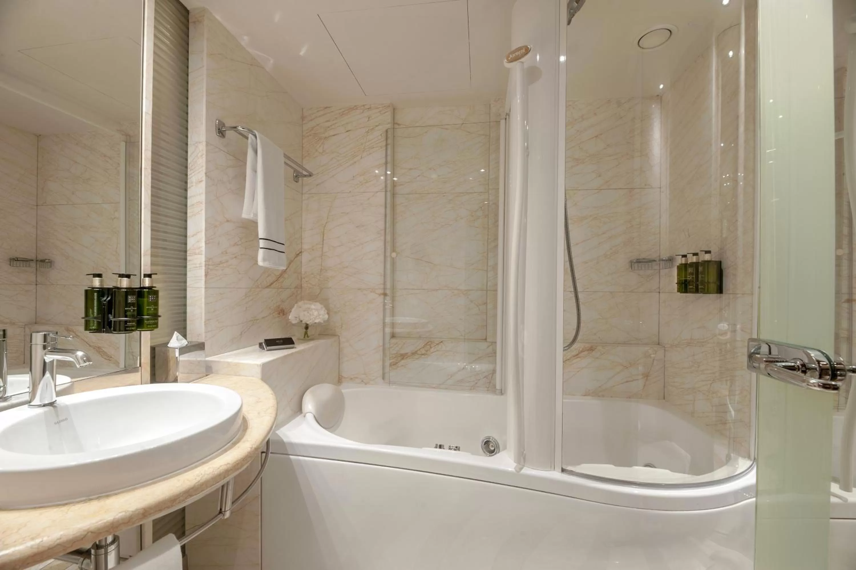 Bathroom in Melia Athens