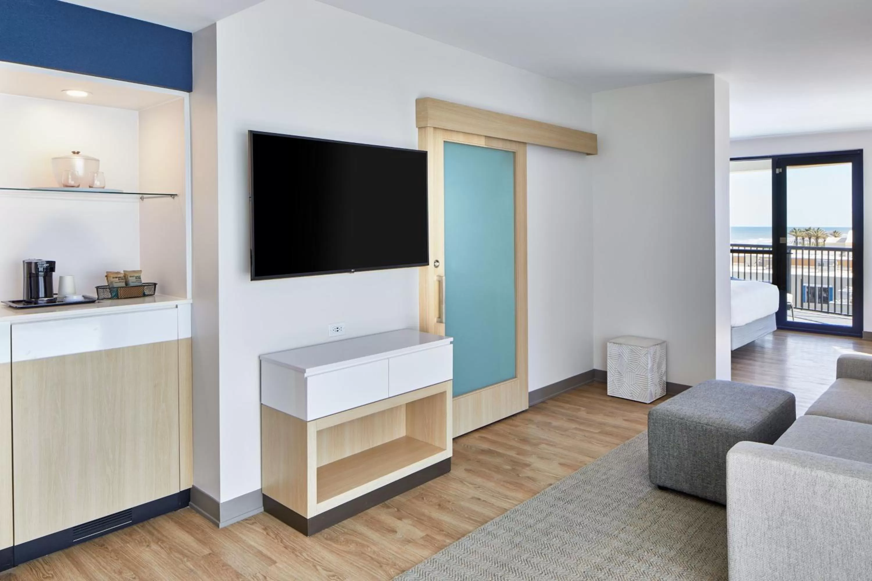 Photo of the whole room in SpringHill Suites by Marriott Jacksonville Beach Oceanfront