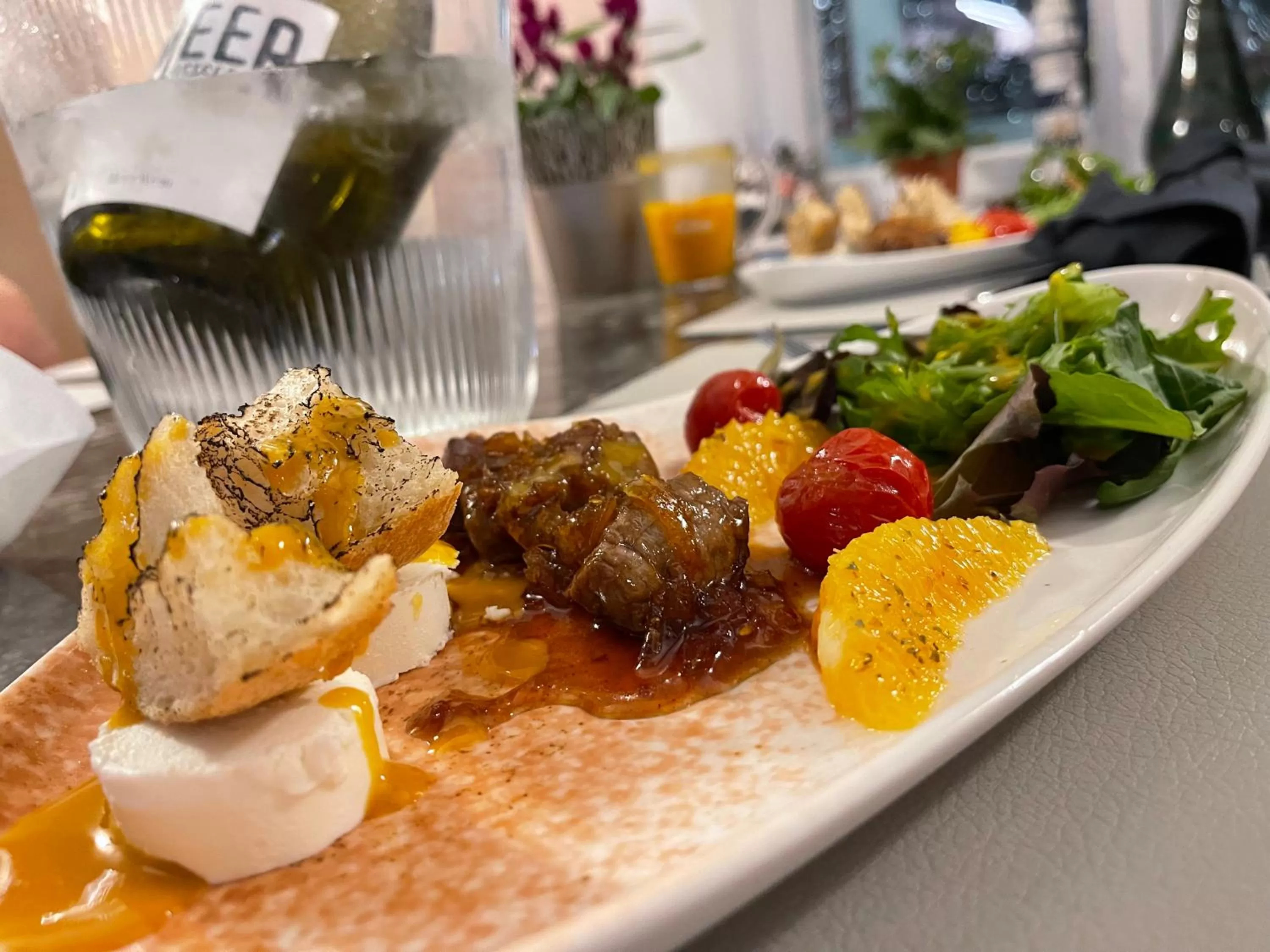 Food and drinks in Villa Seebach