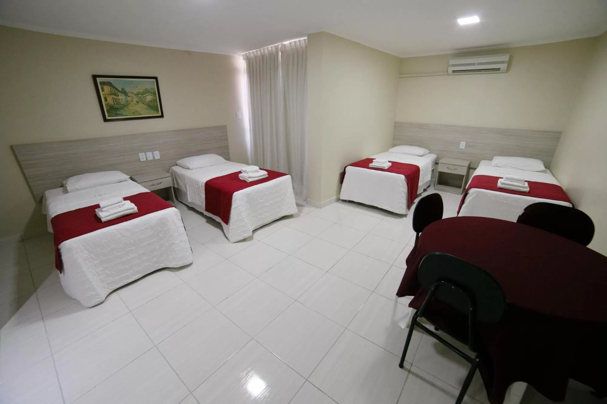 Photo of the whole room, Bed in Reis Palace Hotel