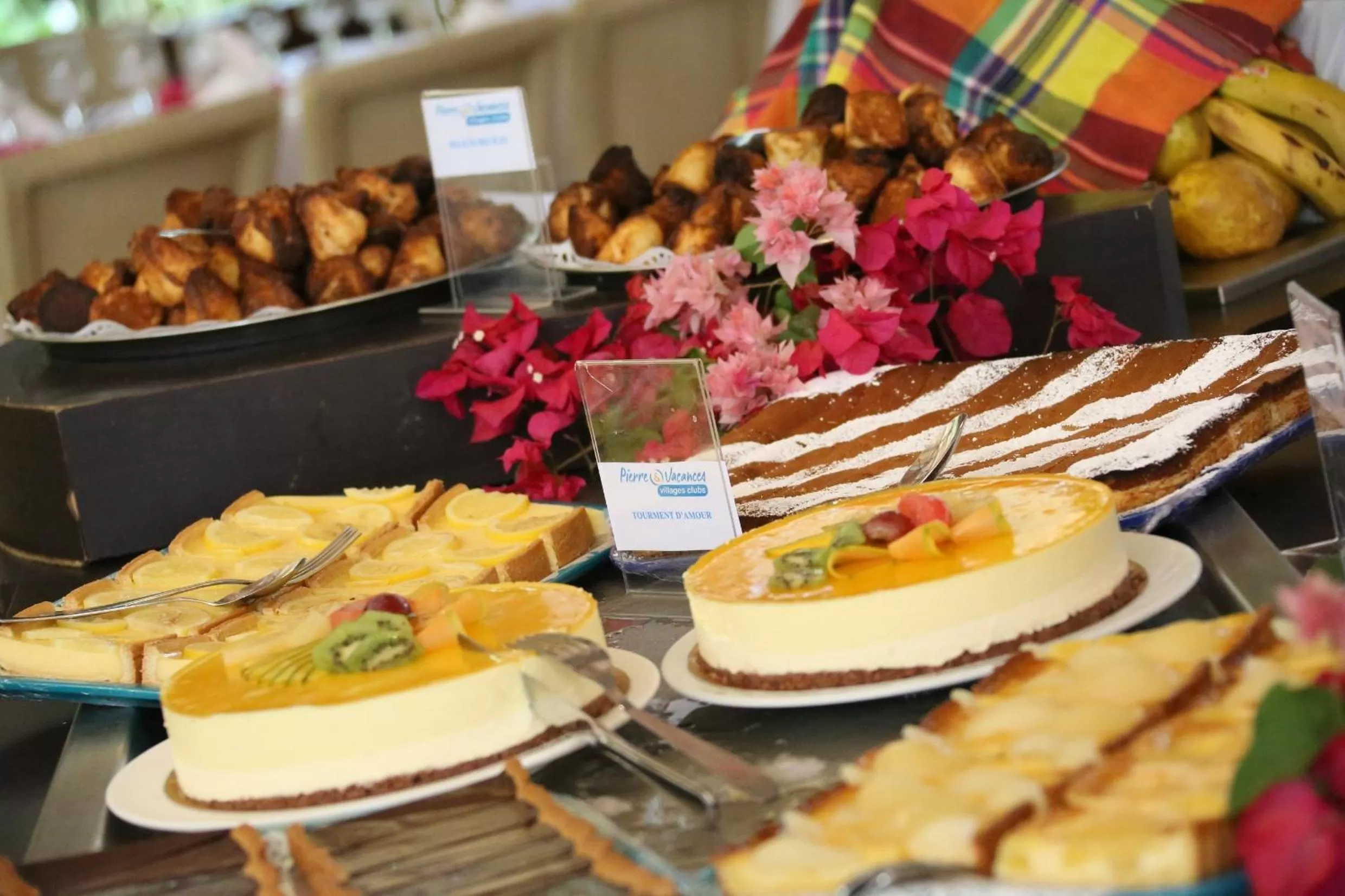 Restaurant/places to eat in Résidence Pierre & Vacances Premium Les Tamarins