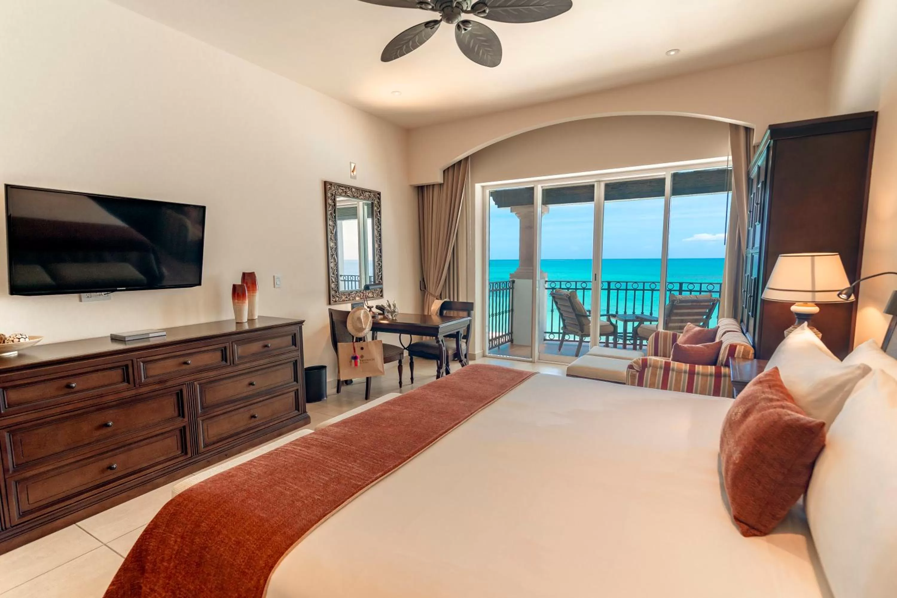Bedroom, Bed in Grand Residences Riviera Cancun, All Inclusive