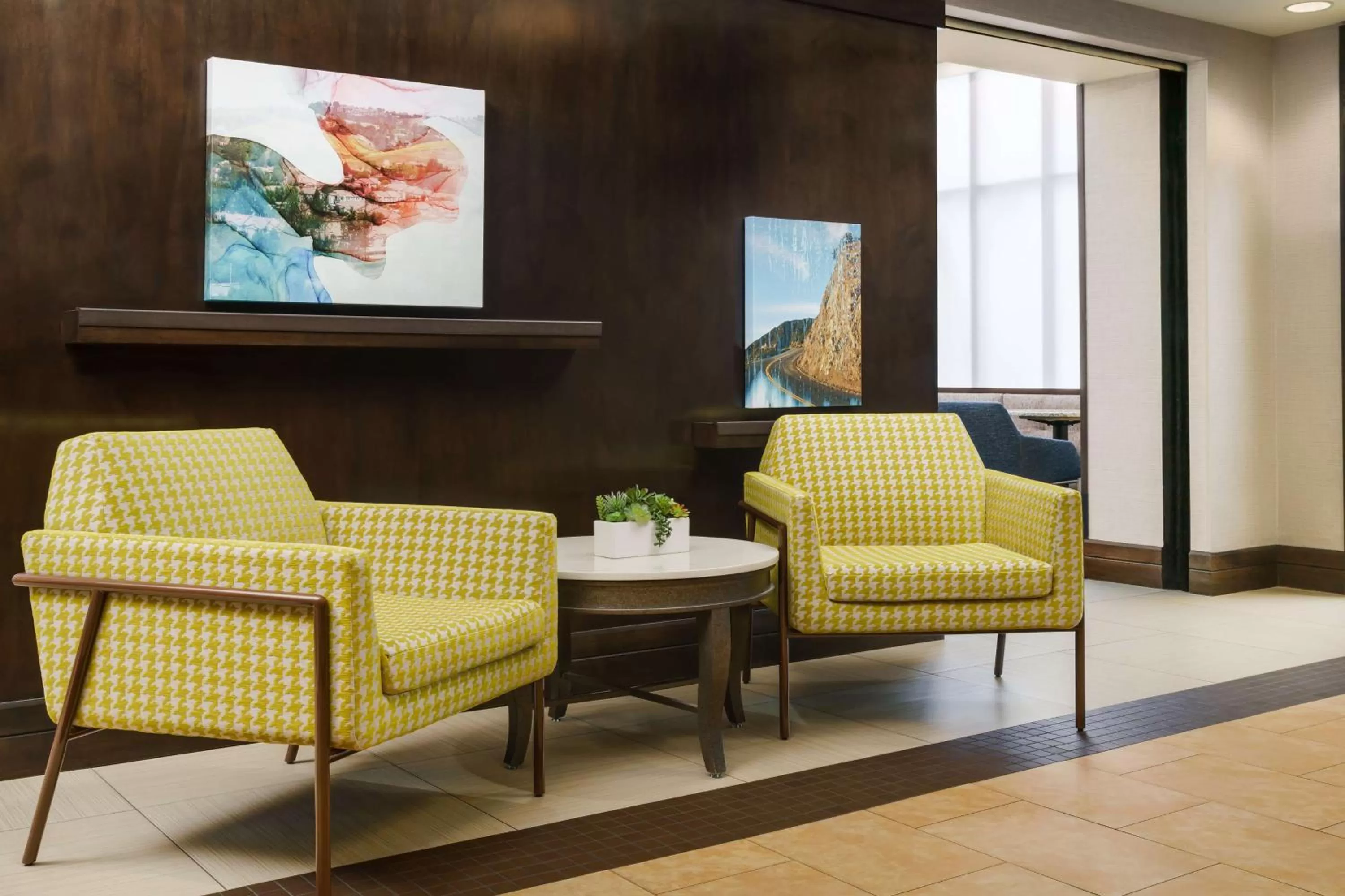 Lobby or reception in Hampton Inn & Suites Thousand Oaks