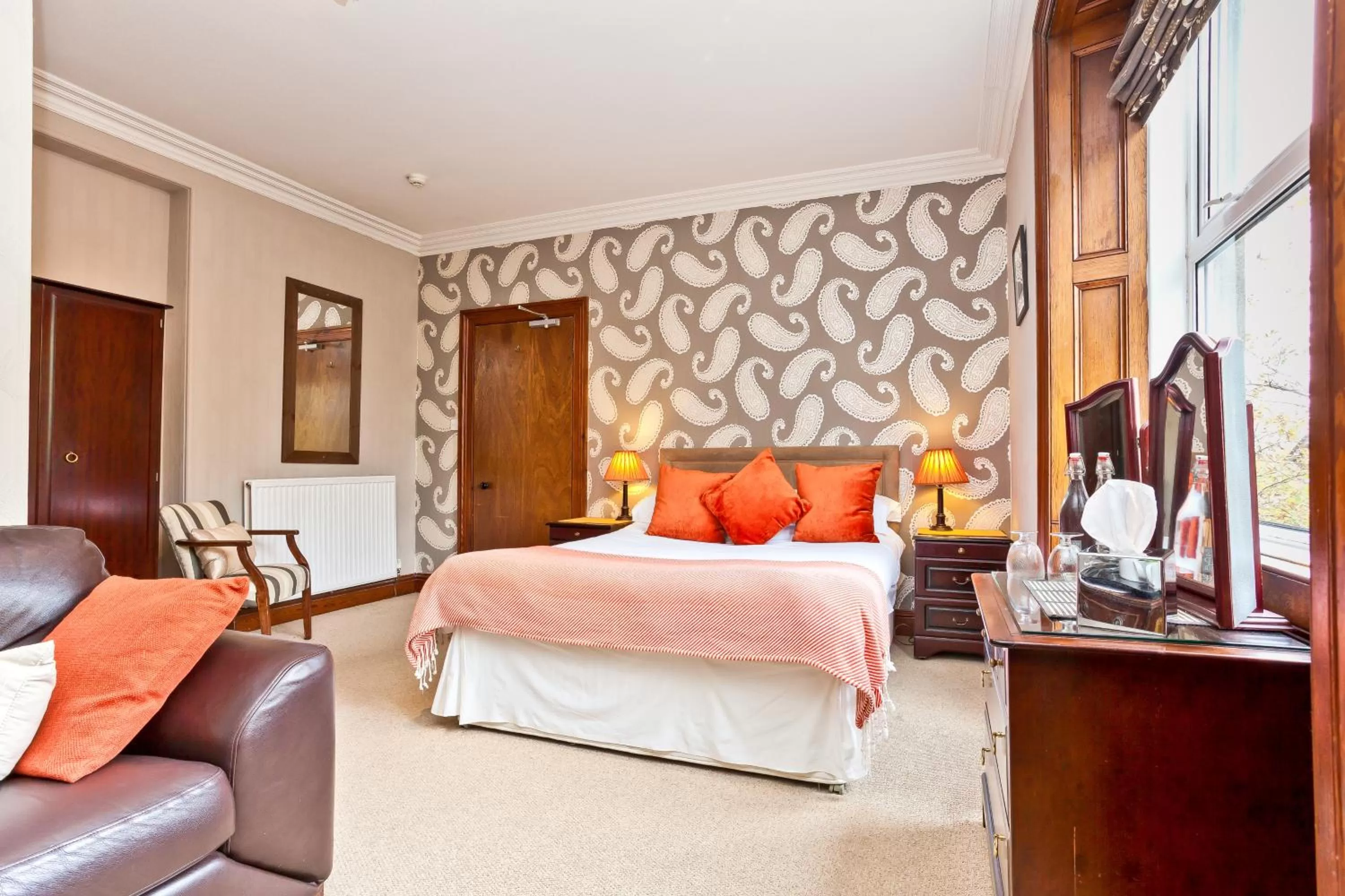 Superior King Room in 1 Park Road