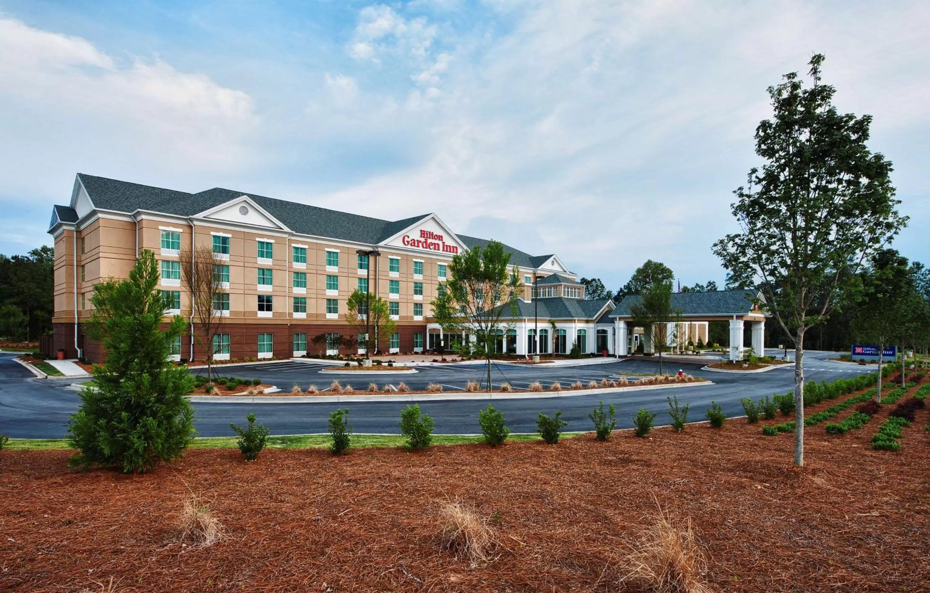 Property building in Hilton Garden Inn Columbia/Northeast