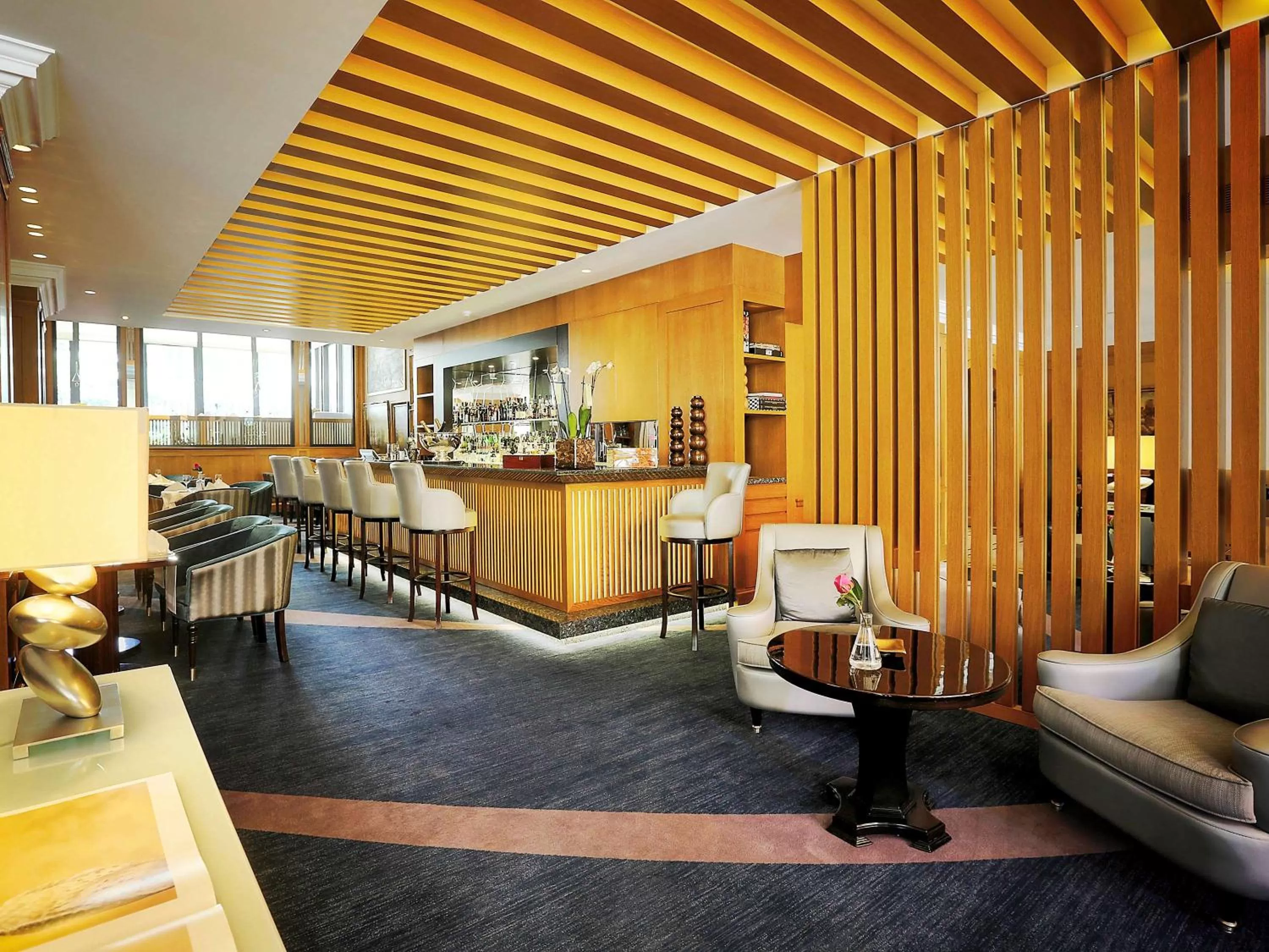 Lounge or bar in Sofitel Beirut Le Gabriel