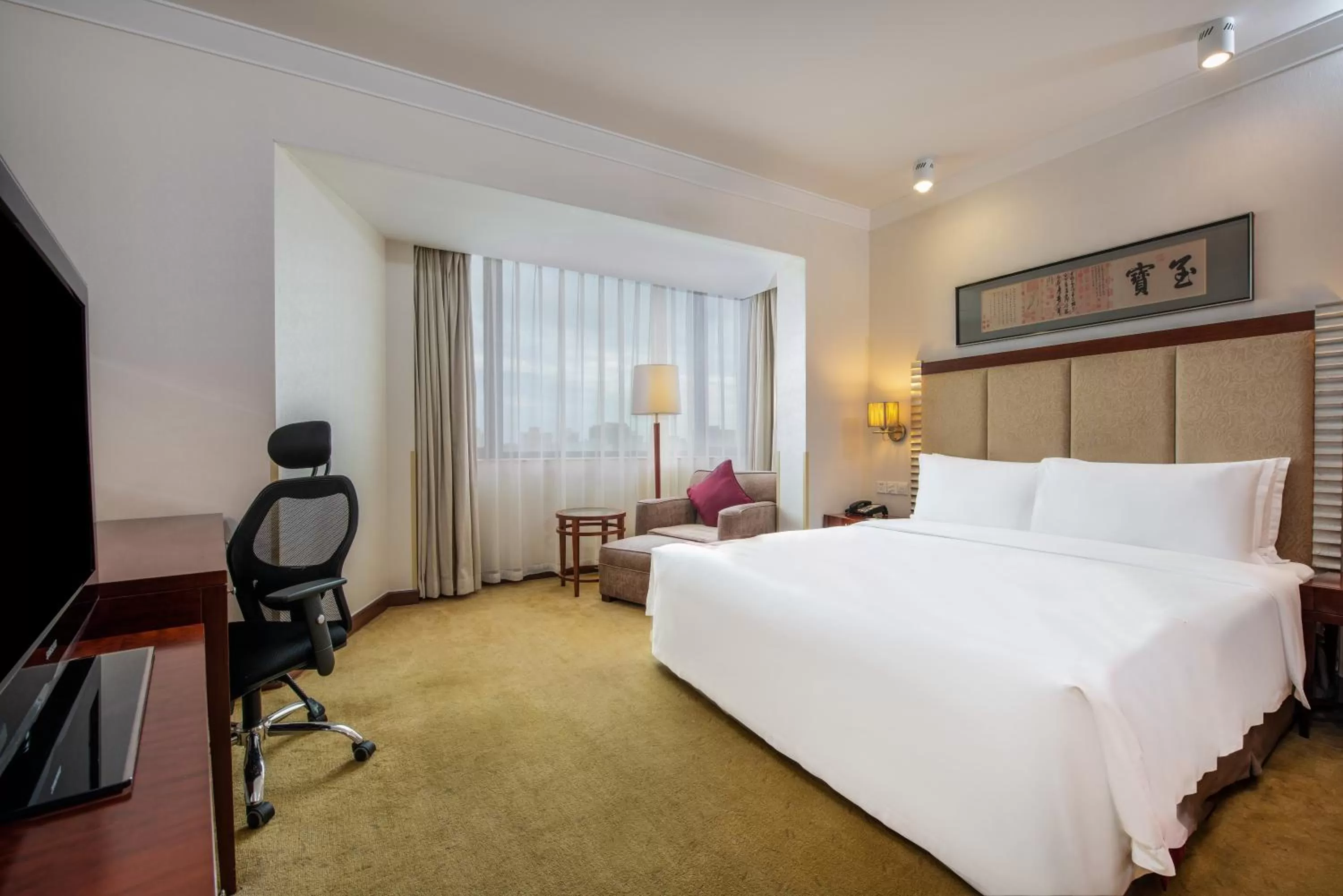 Bed in Holiday Inn Temple Of Heaven Beijing by IHG
