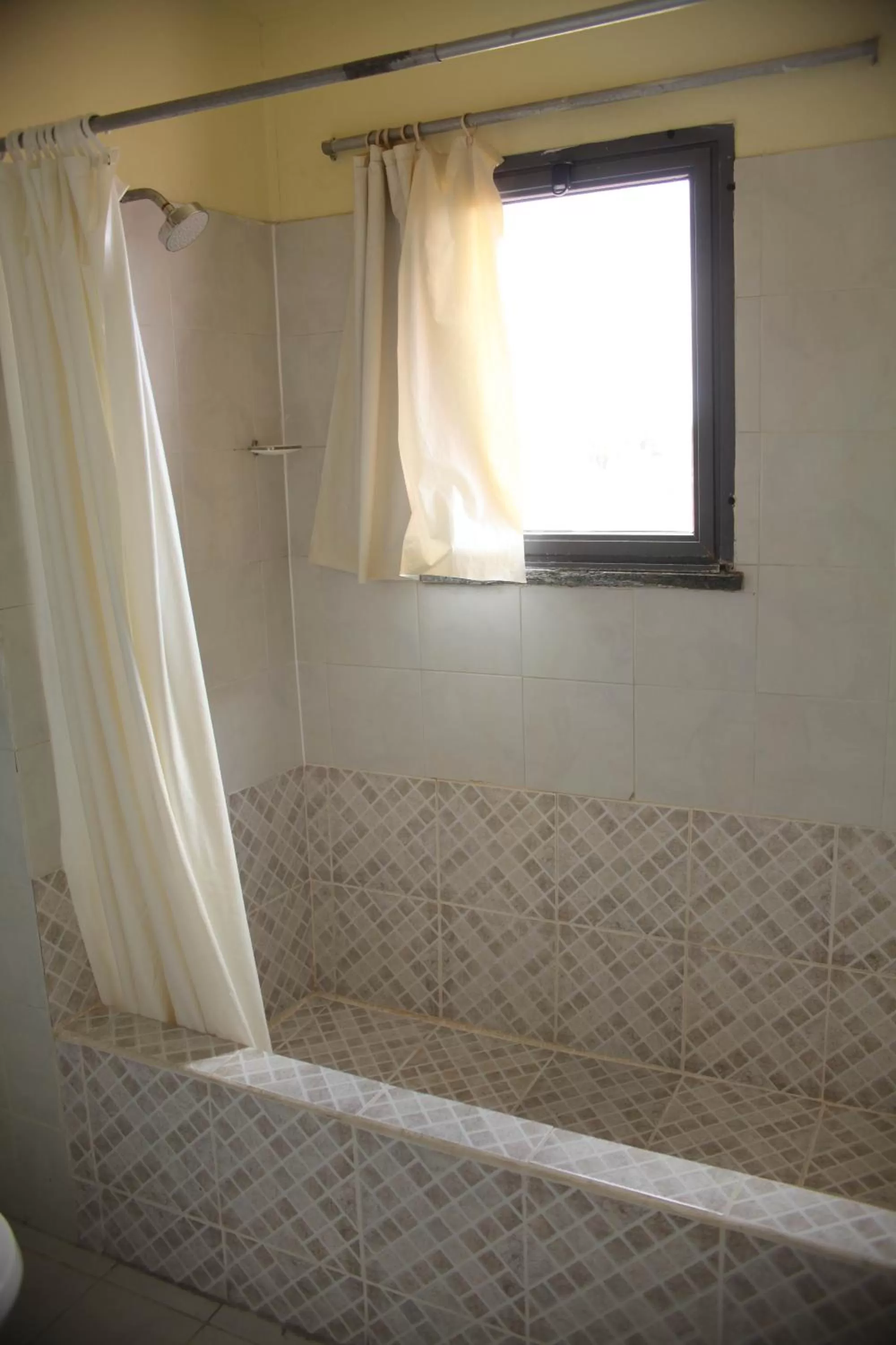 Shower in Heritage Hotel