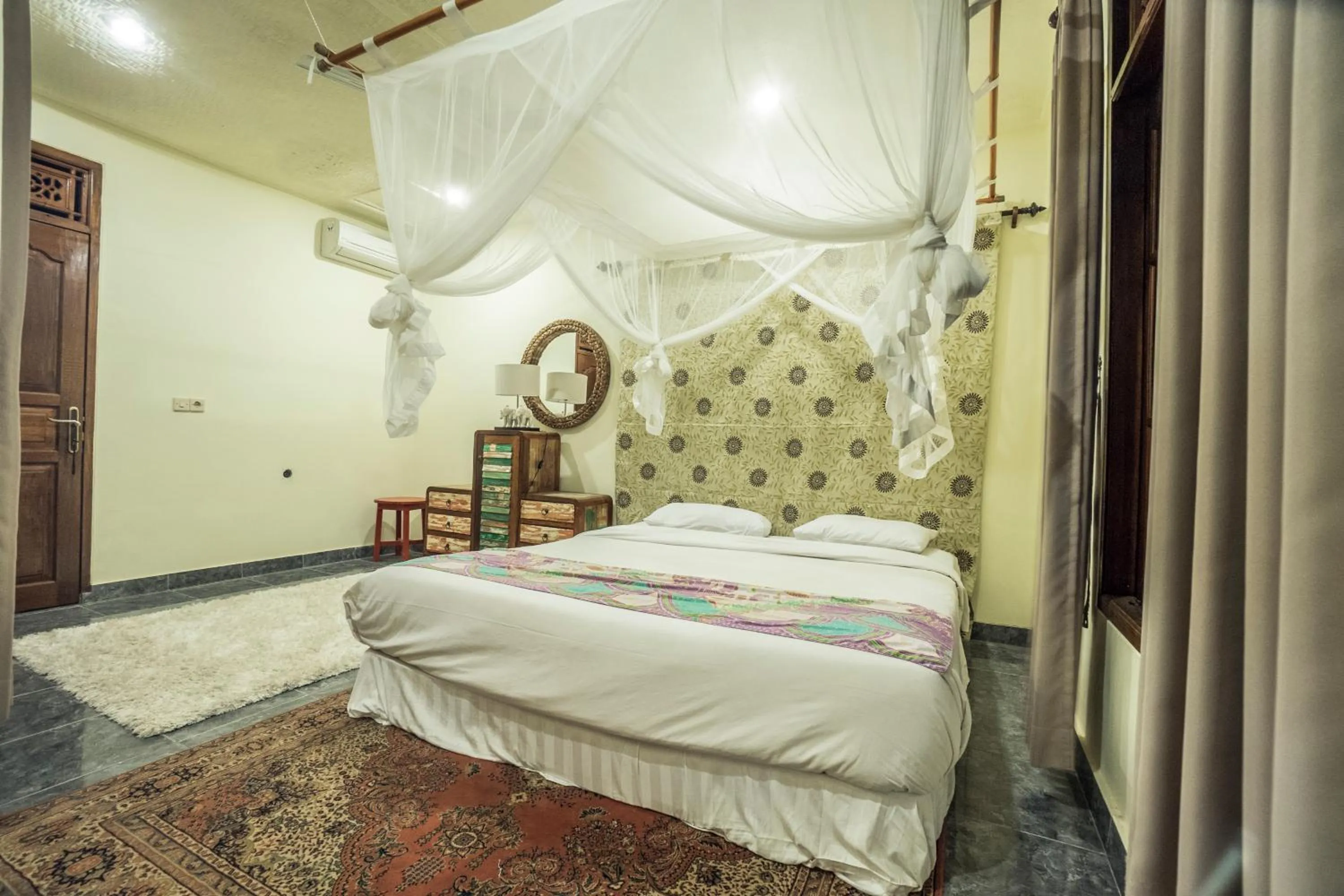 Bedroom, Bed in Gajah Biru Bungalows