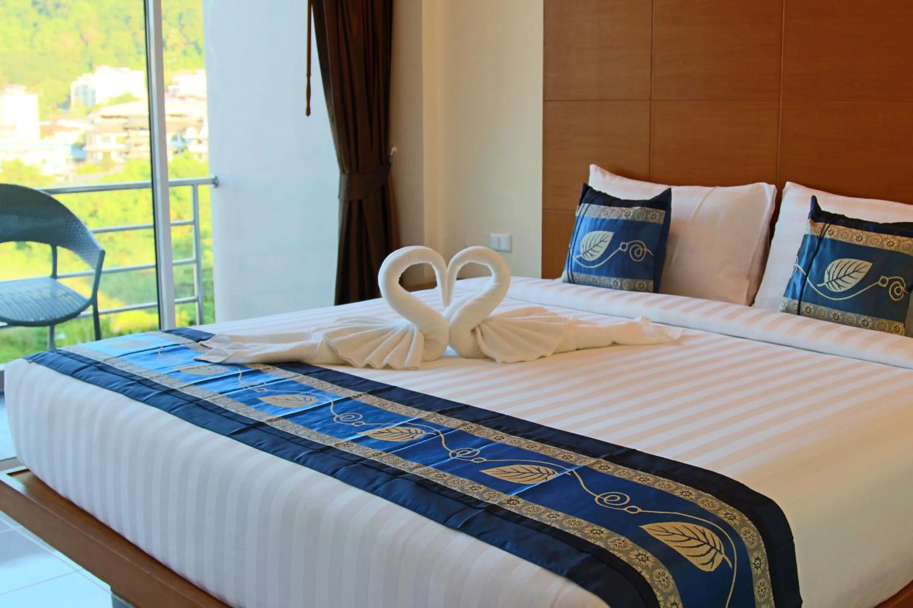 Bed in Good Nice Hotel