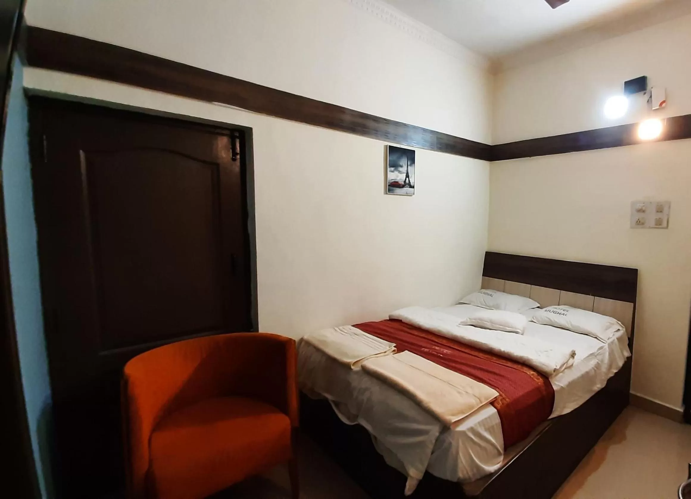 Bedroom, Bed in Royal Mughal