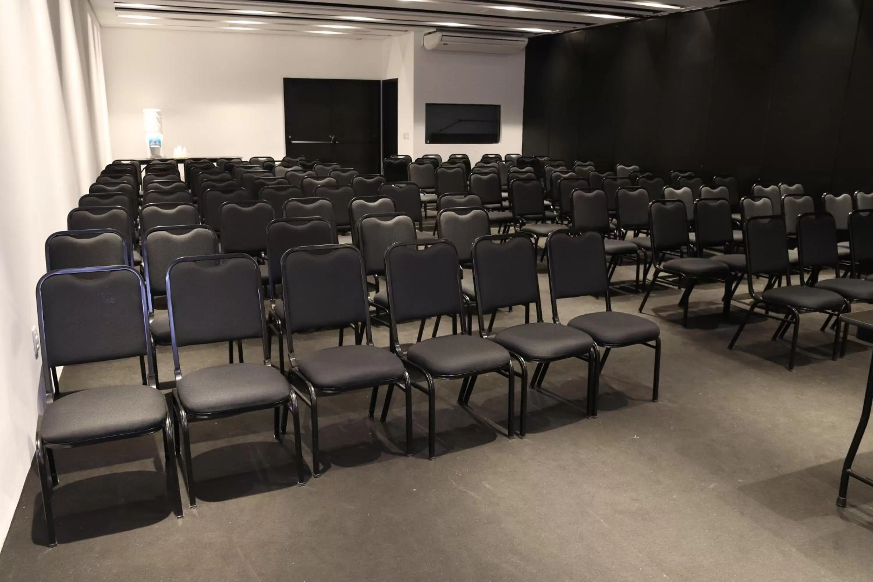 Meeting/conference room in Imperial Hotel By Nobile