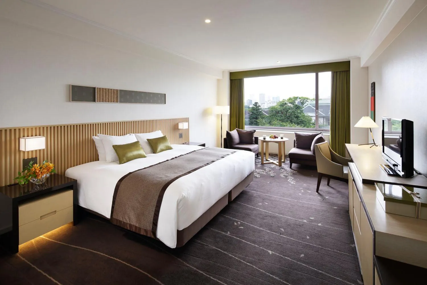 Bedroom, Bed in The Prince Sakura Tower Tokyo, Autograph Collection