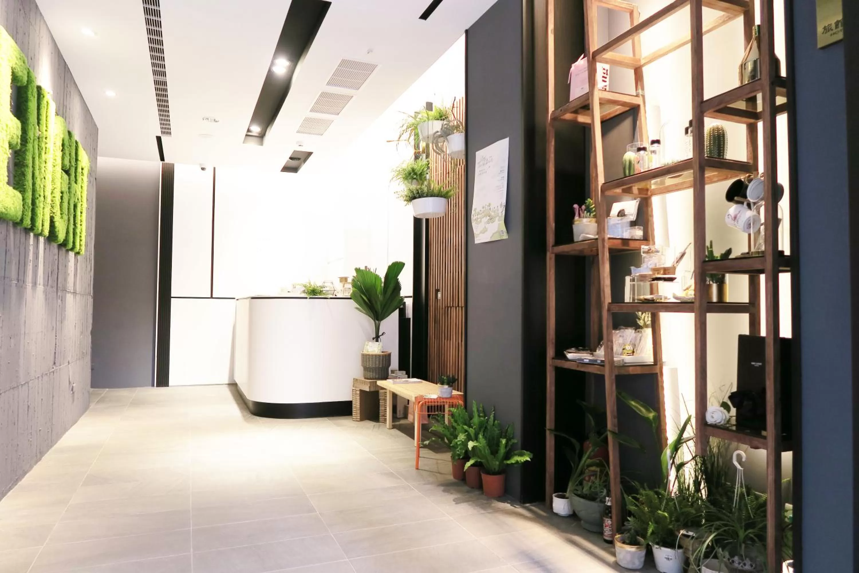 Lobby or reception in Greenight Hotel