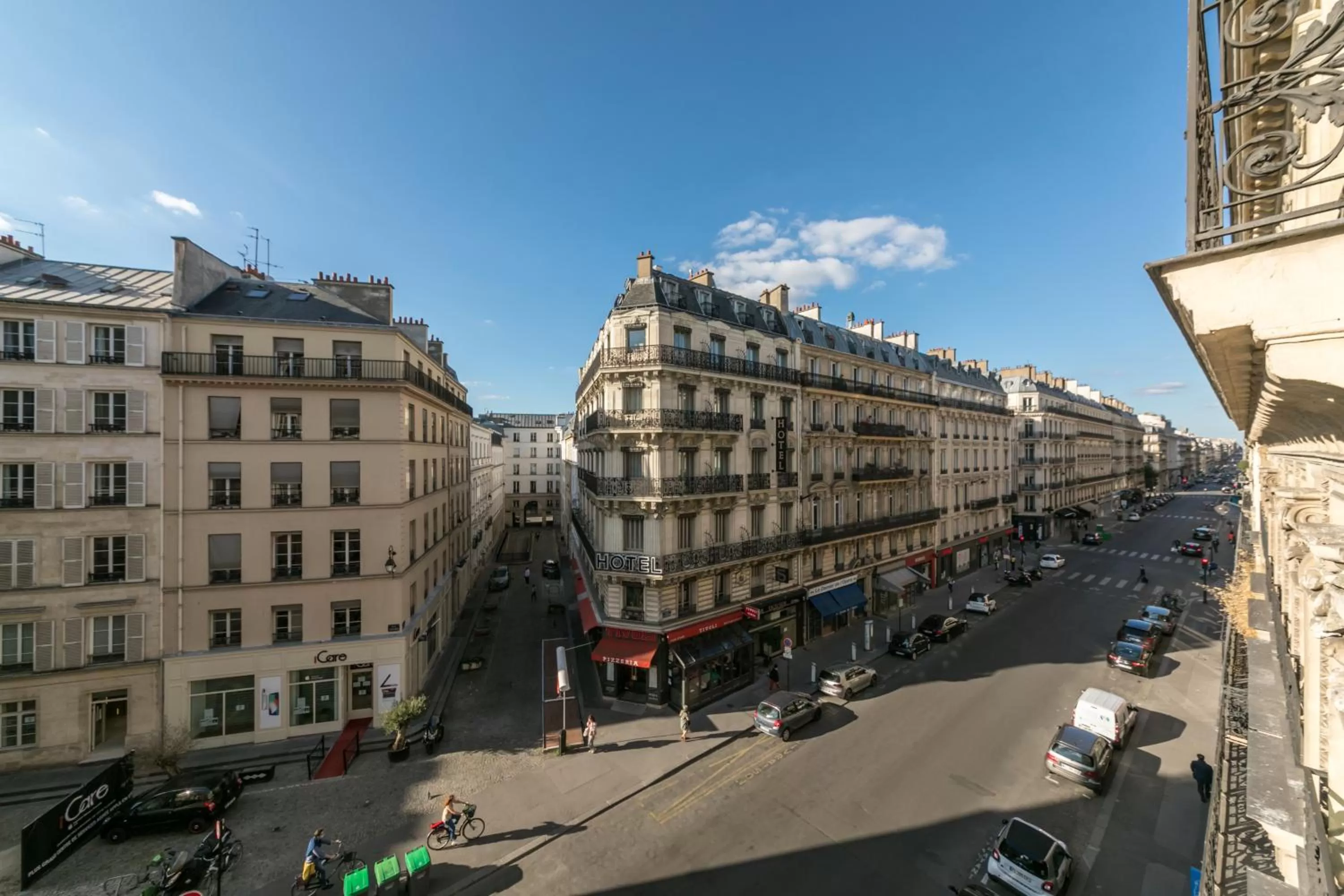 Property building in WS Haussmann - La Fayette
