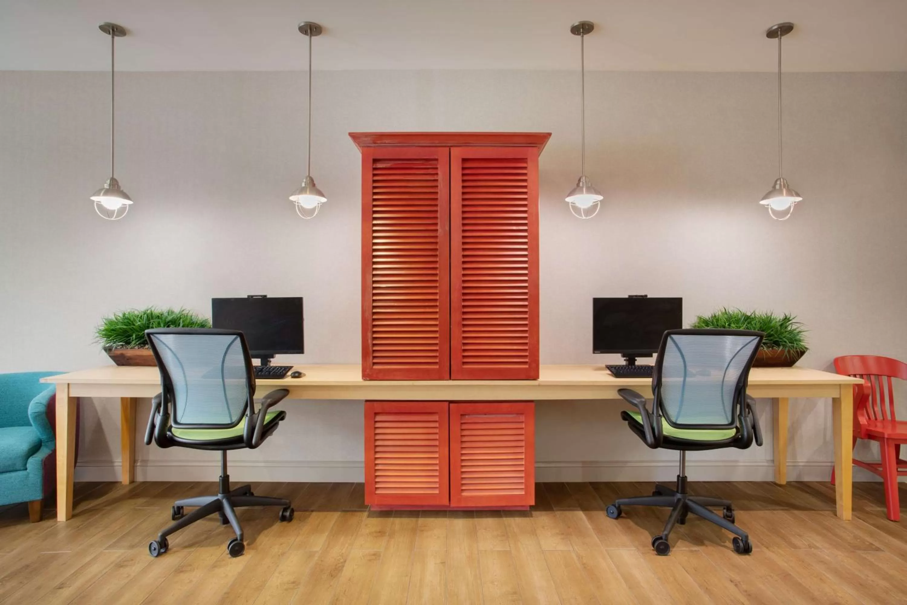 Business facilities in Home2 Suites Charlotte I-77 South