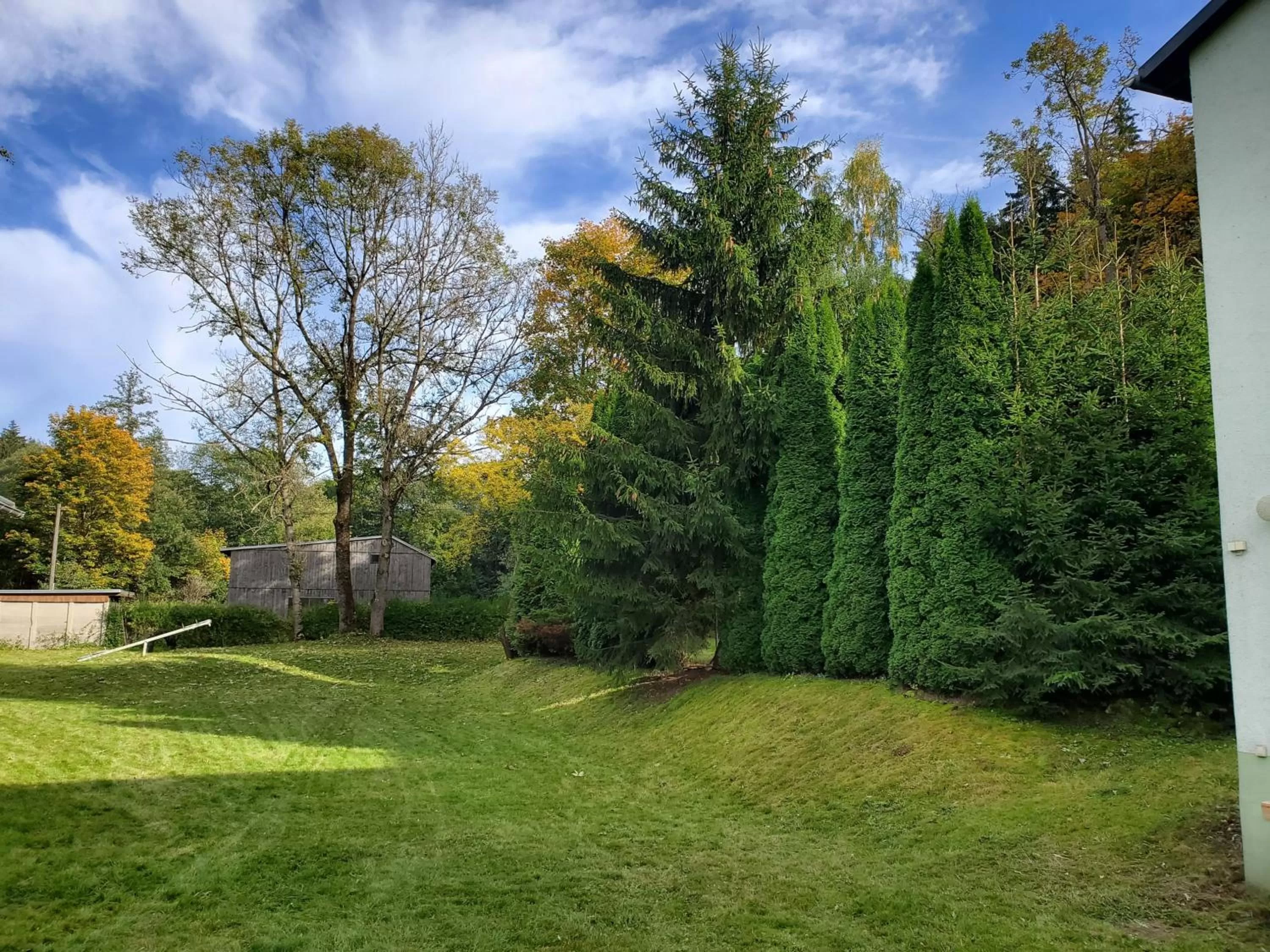 Staff in Hotel Bielatal