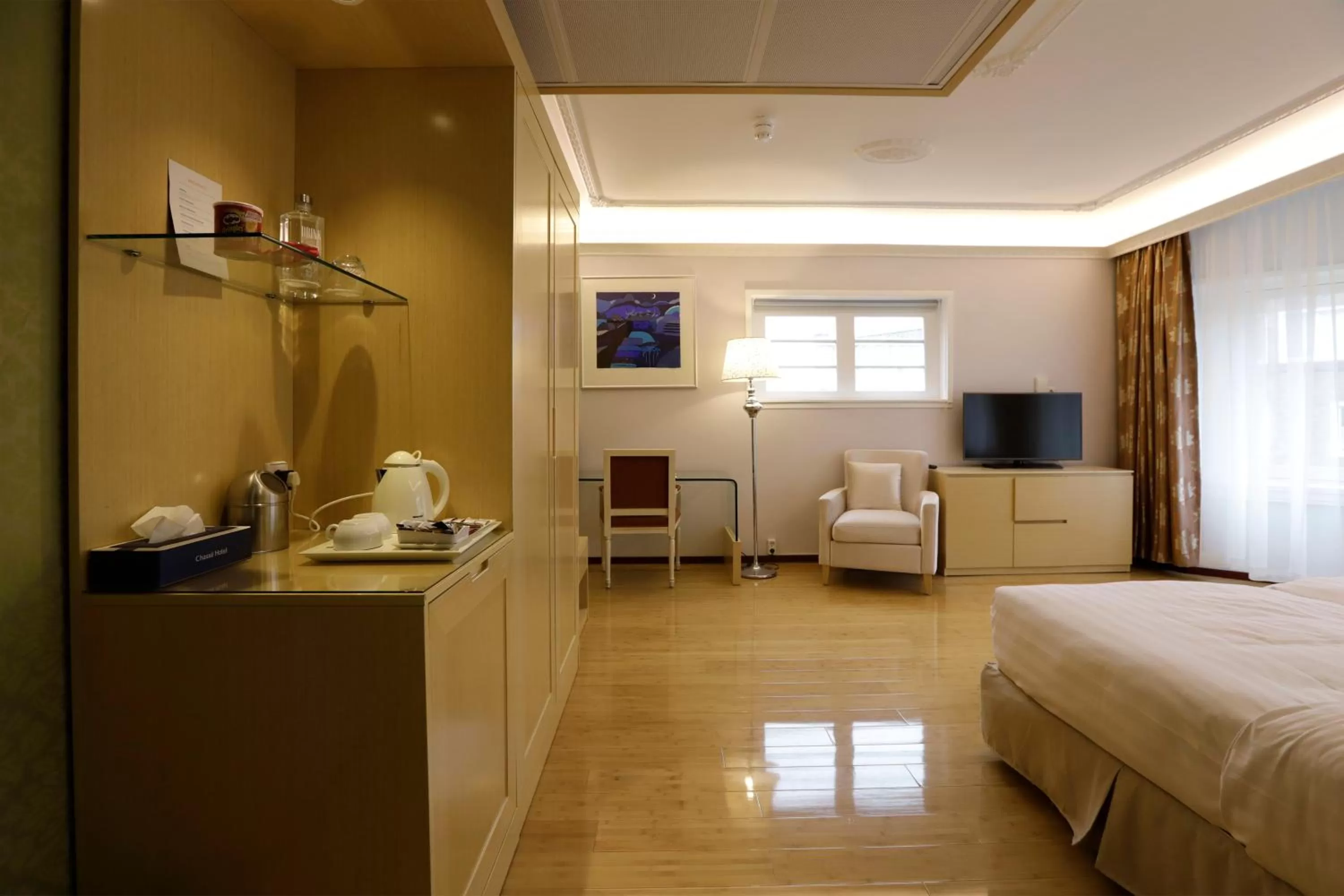 Deluxe Twin Room in Chasse Boutique Hotel