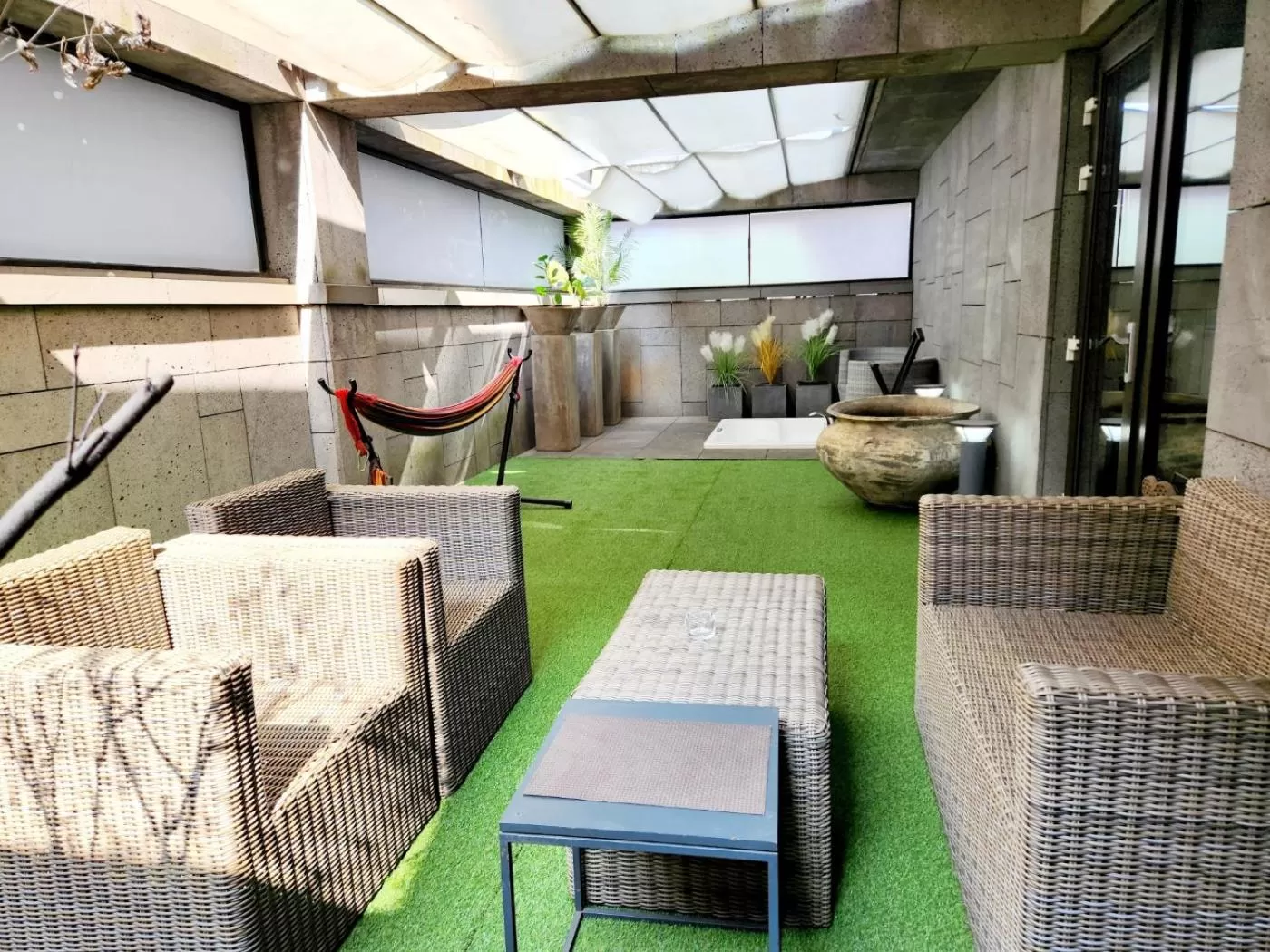 Balcony/Terrace in JS Boutique Hotel