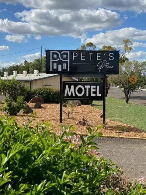 Pete's Place Roma Pete's Place Roma