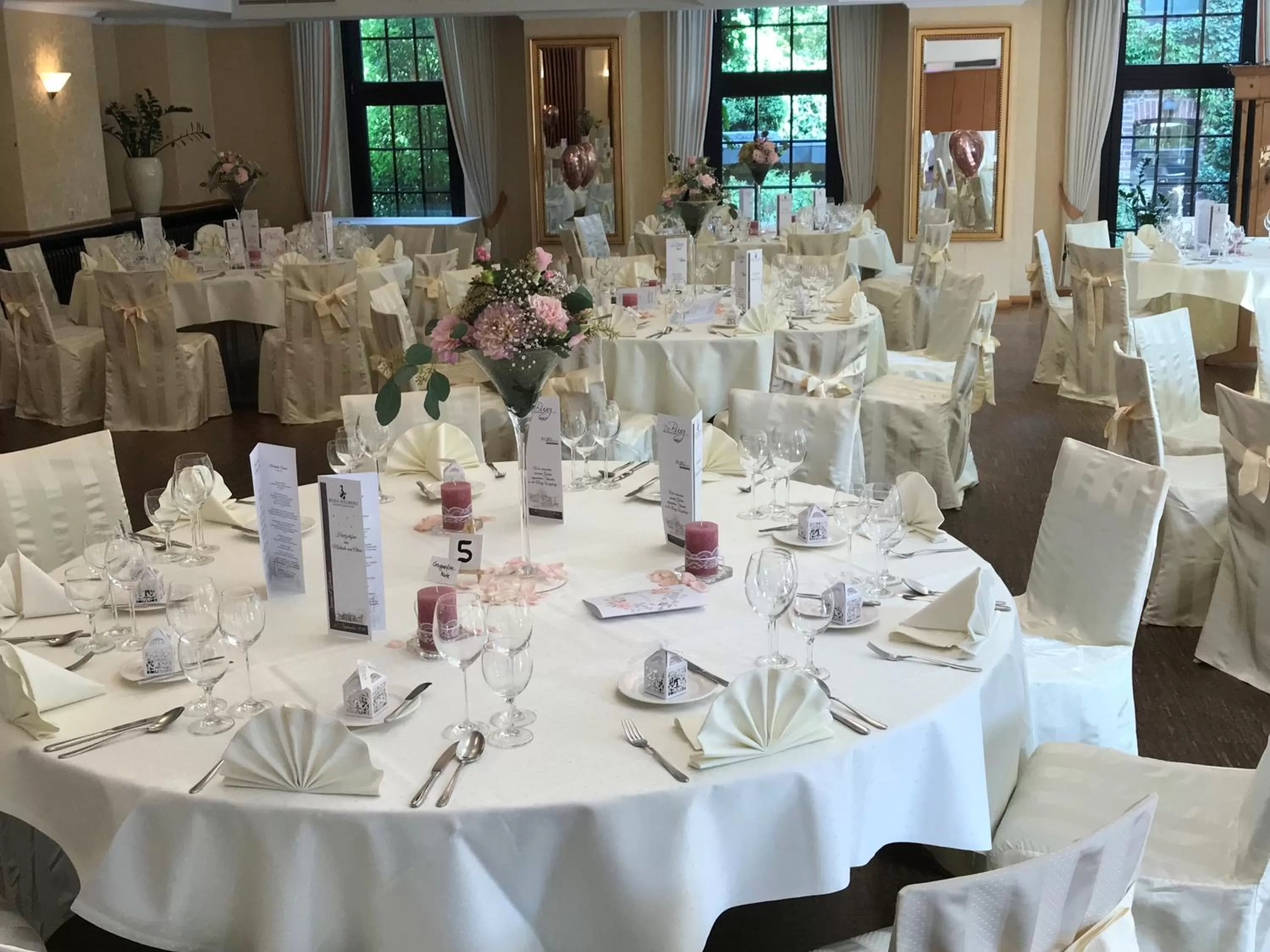 Banquet/Function facilities in Burg Wegberg Hotel & Eventlocation