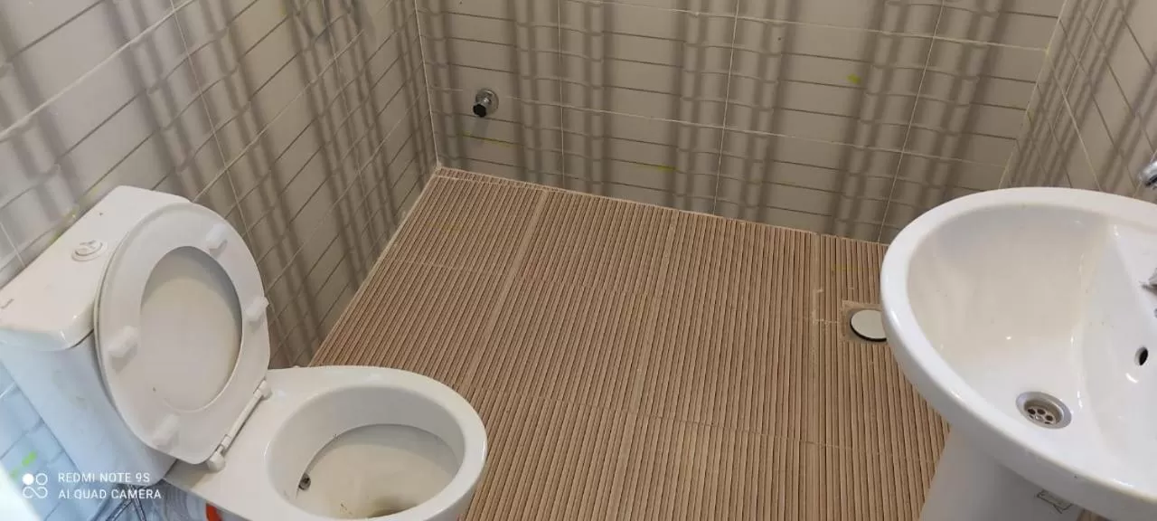 Bathroom in Luxor Old Nile Hotel