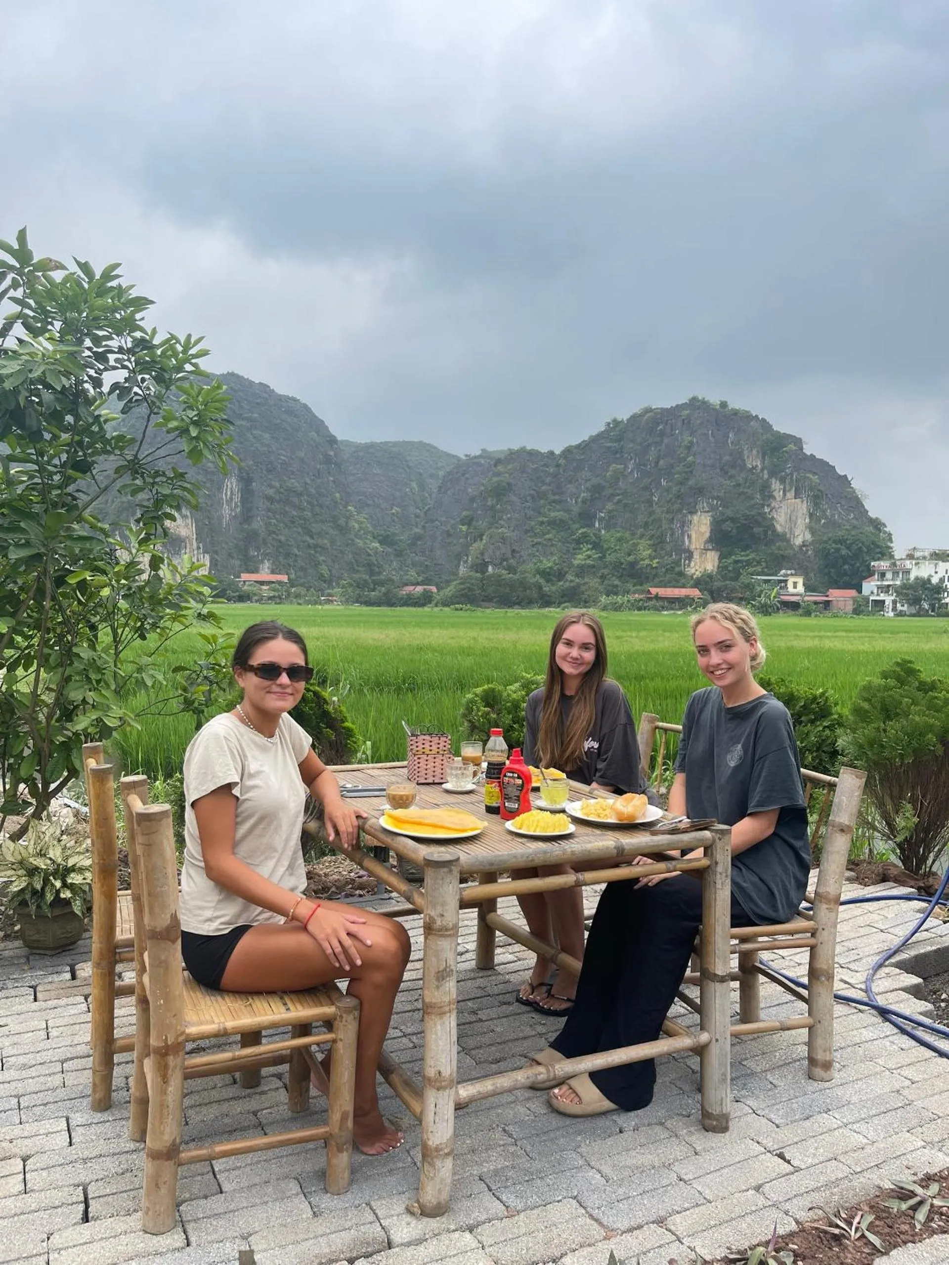 Tam Coc Mountain View Homestay