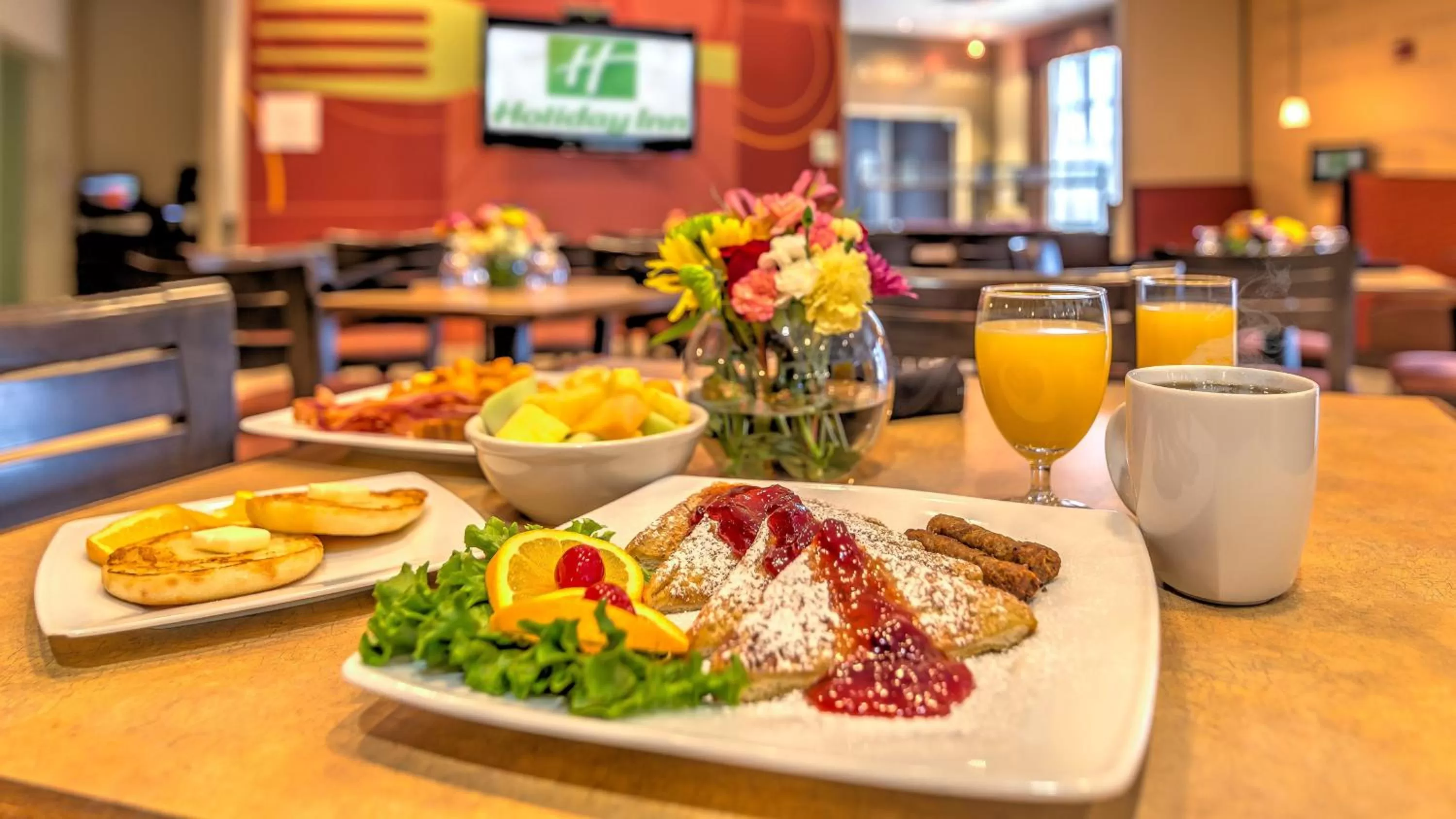 Breakfast in Holiday Inn North Quail Springs by IHG