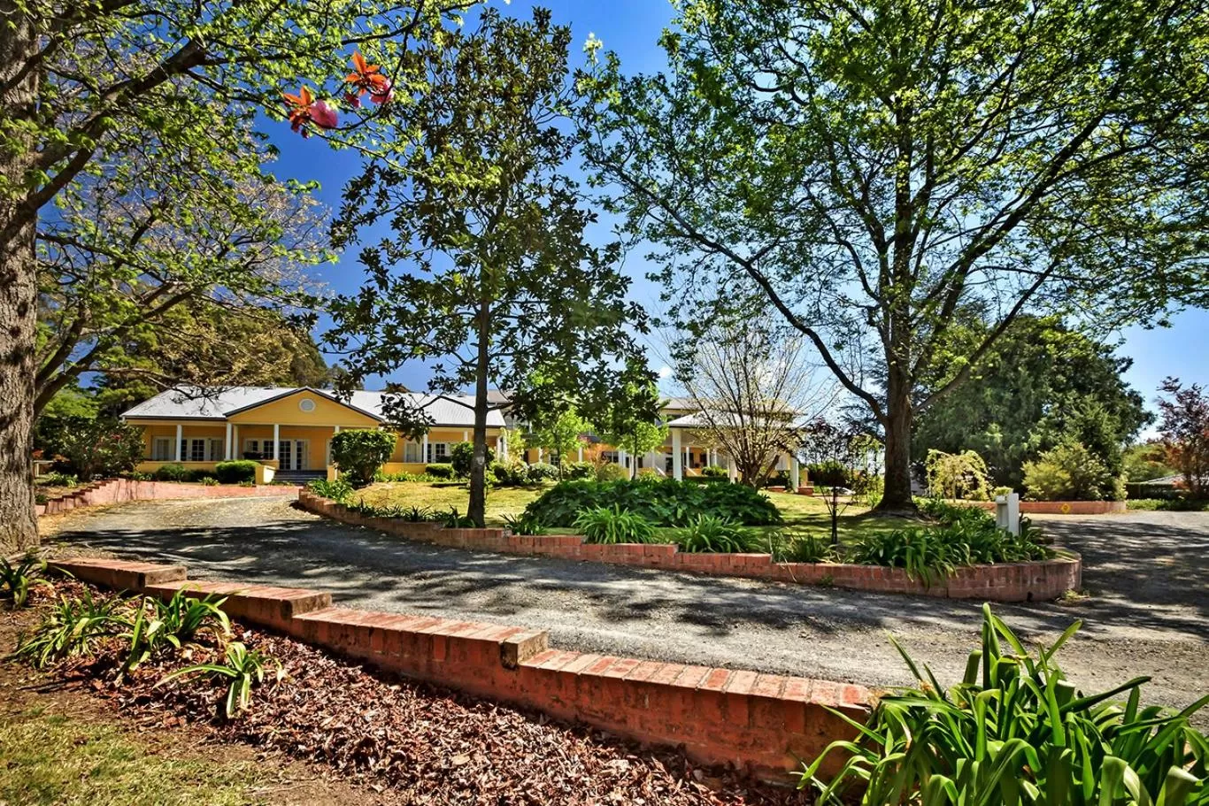 Garden in Bundanoon Lodge