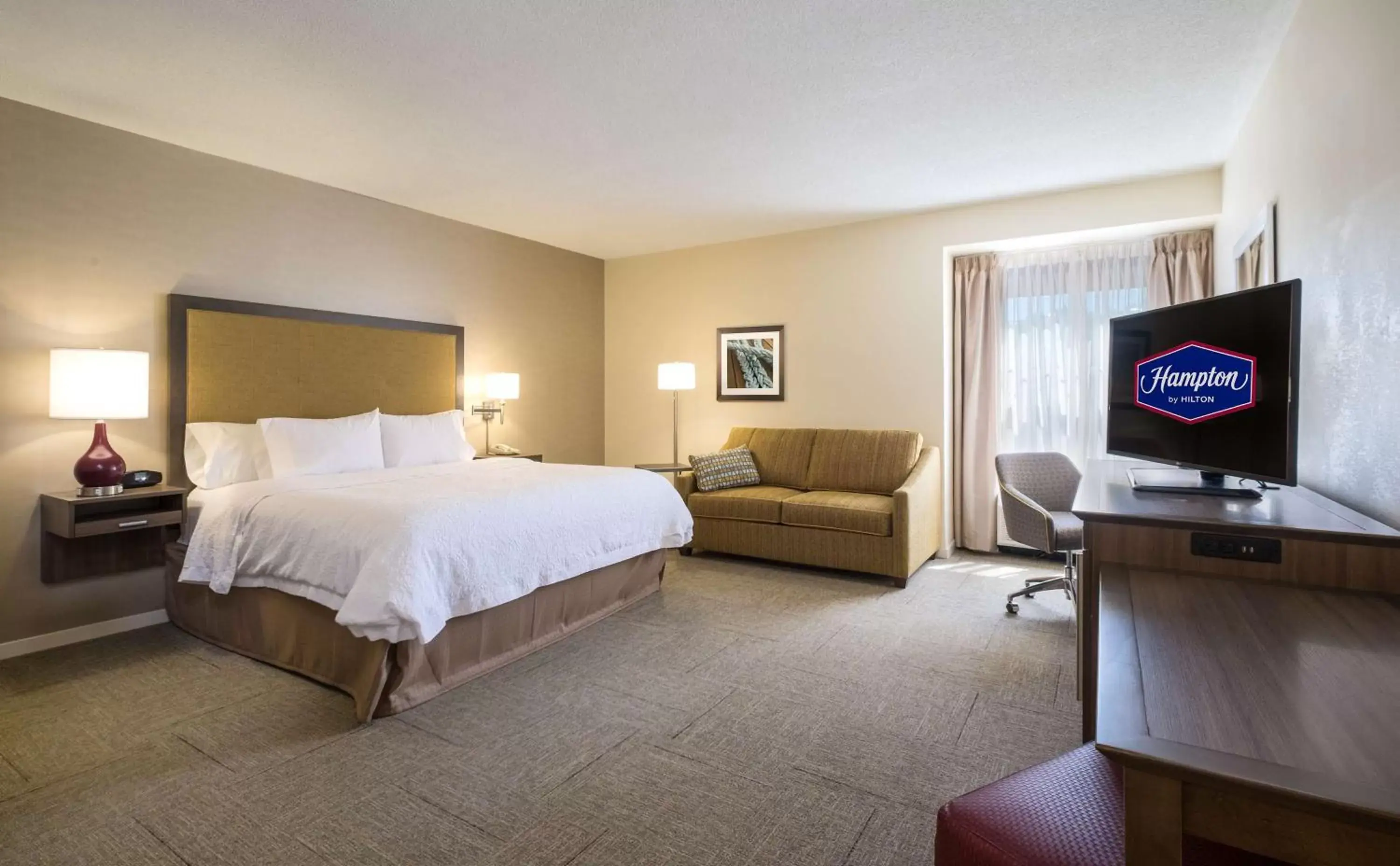 King Studio Suite with Kitchenette - Non-Smoking in Hampton Inn Waterville King Studio Suite with Kitchenette - Non-Smoking in Hampton Inn Waterville