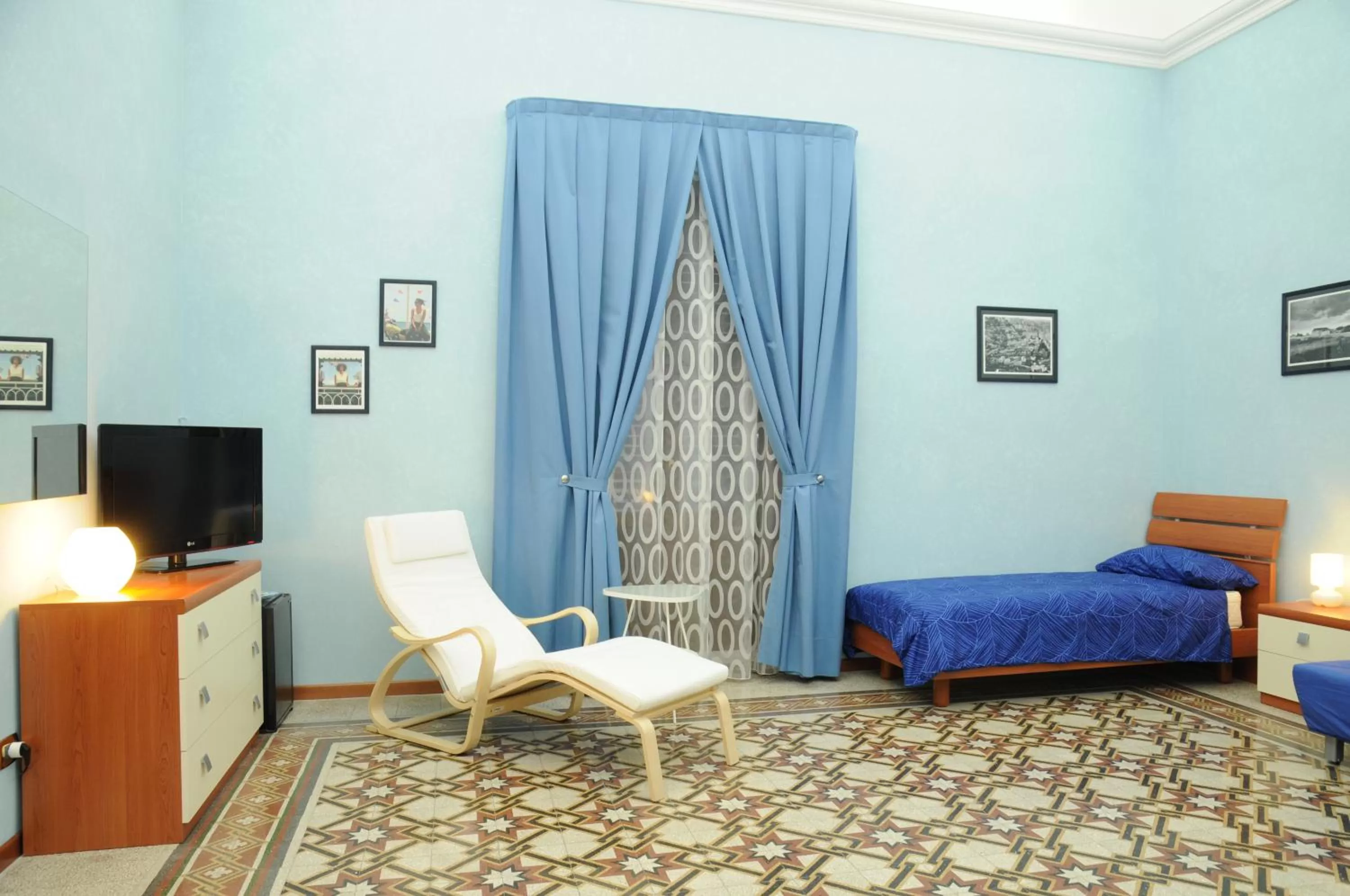 Bed in Affittacamere Conte Di Cavour