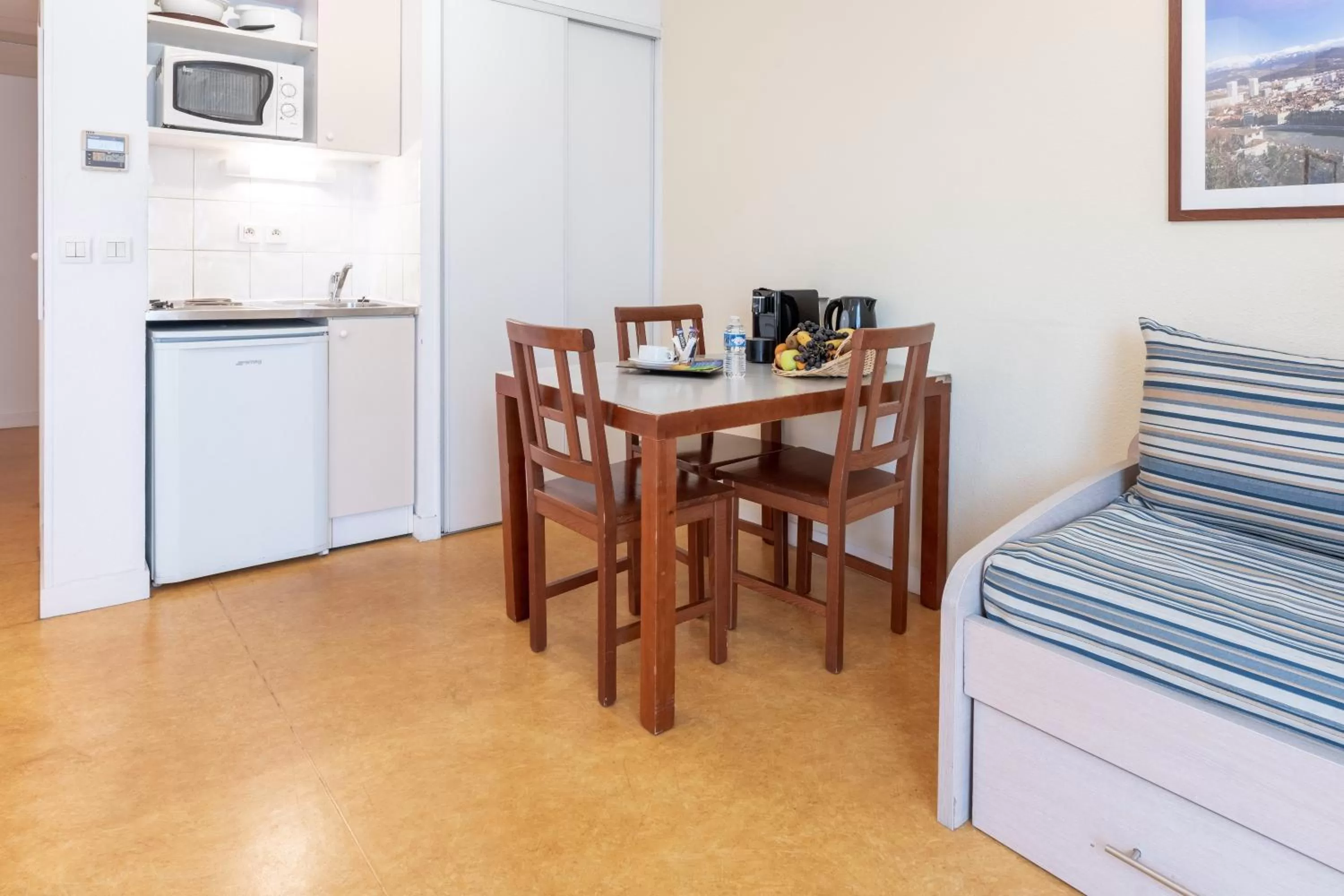 Coffee/tea facilities in Residhotel Grenette