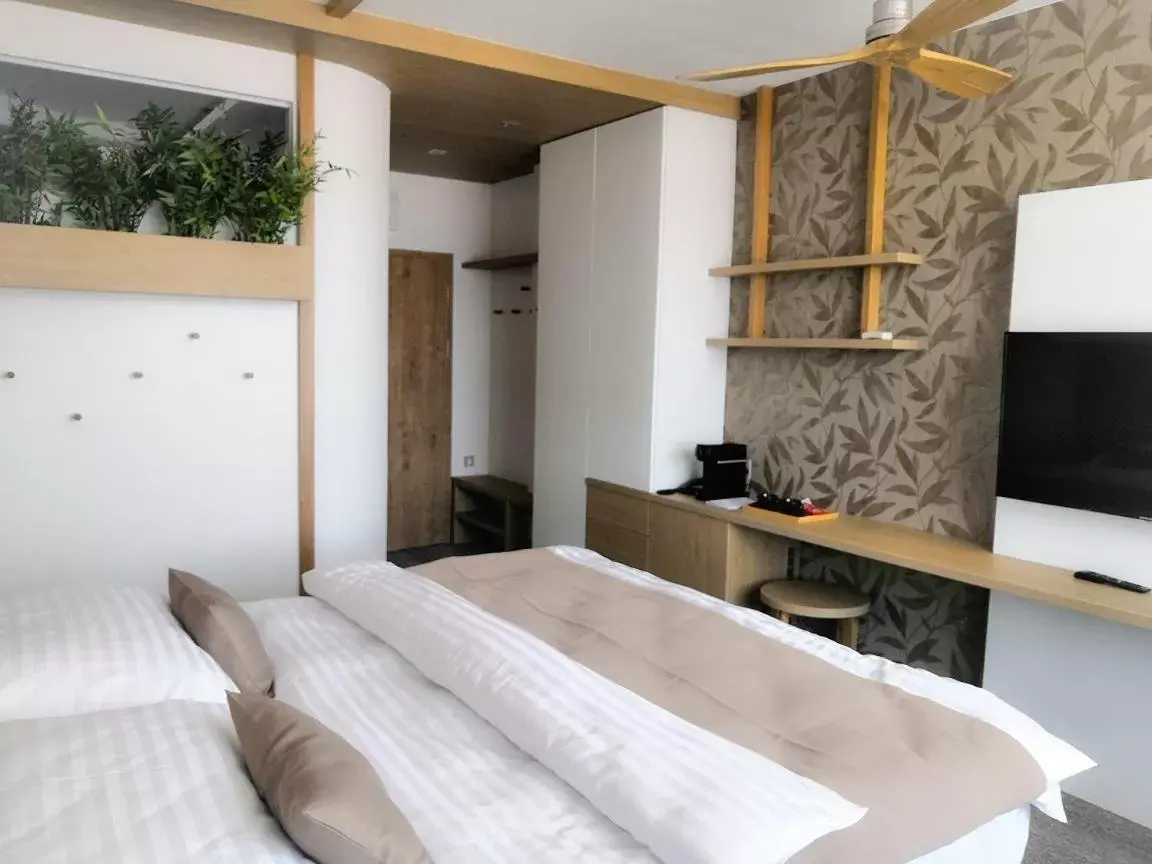 Superior Double Room - single occupancy in Hotel Adamantino Superior Double Room - single occupancy in Hotel Adamantino