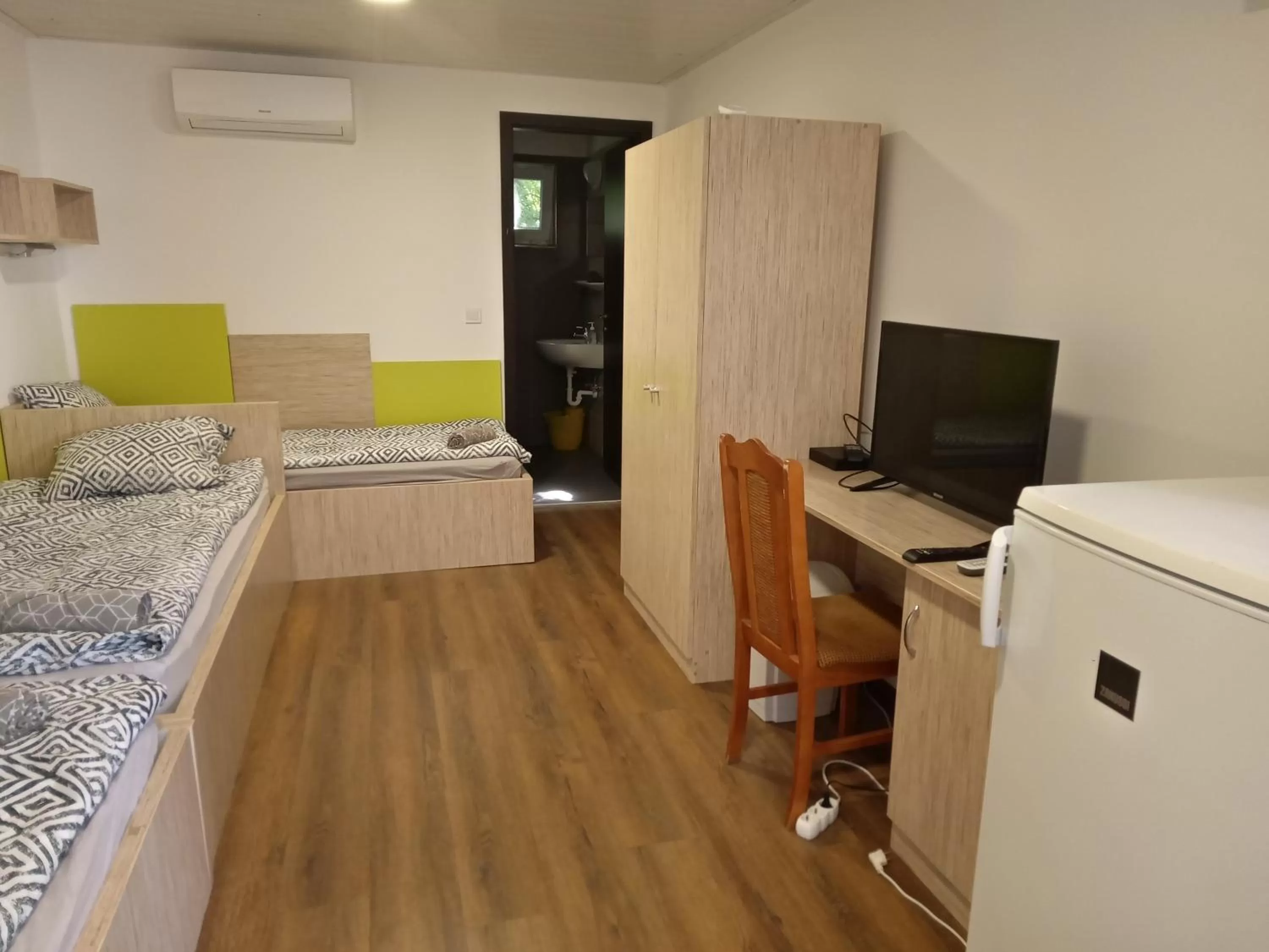 Bed in Tiszaliget Apartman és Szálló