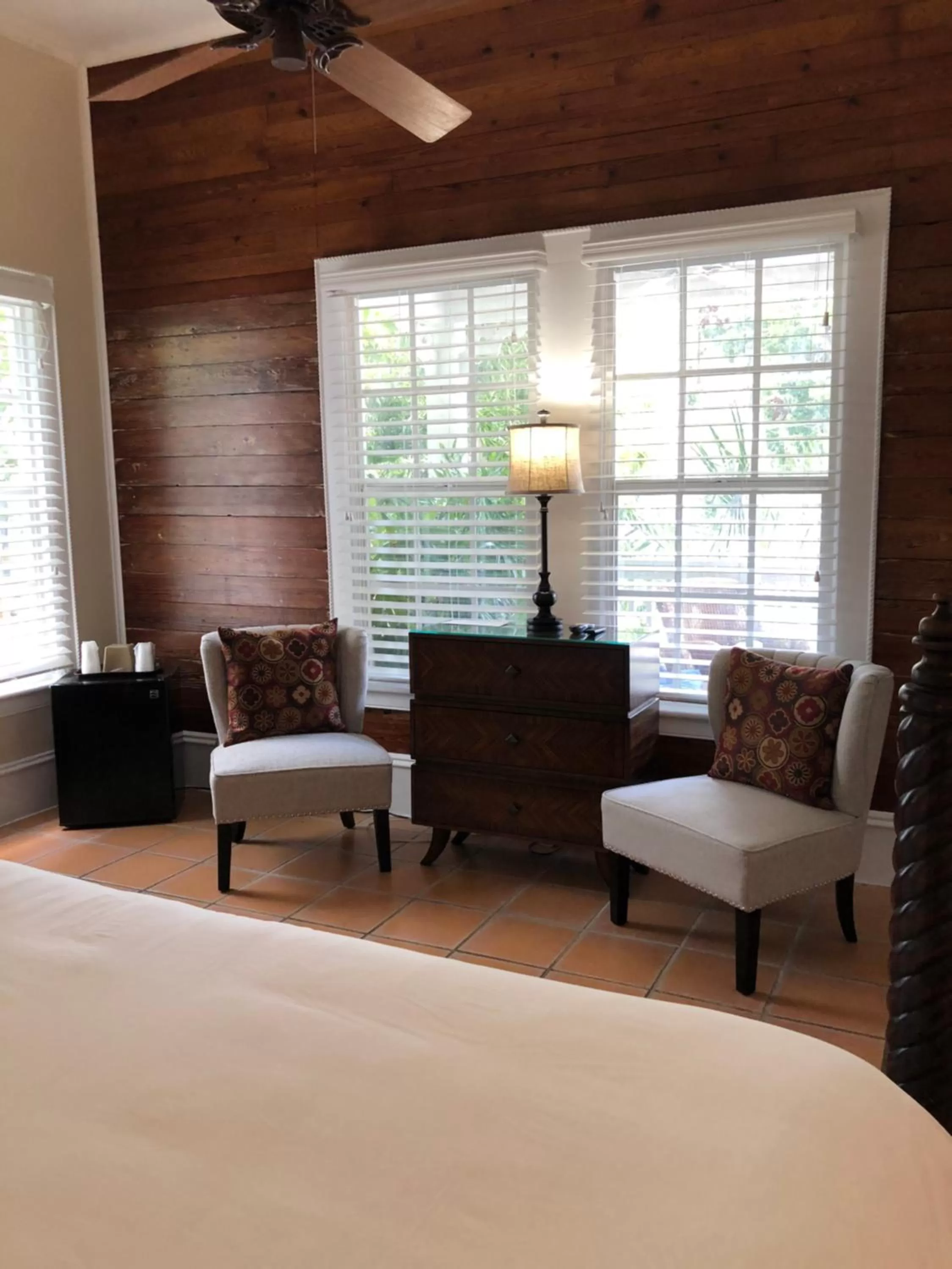 Photo of the whole room, Bed in L'Habitation Guesthouse- Adult Exclusive