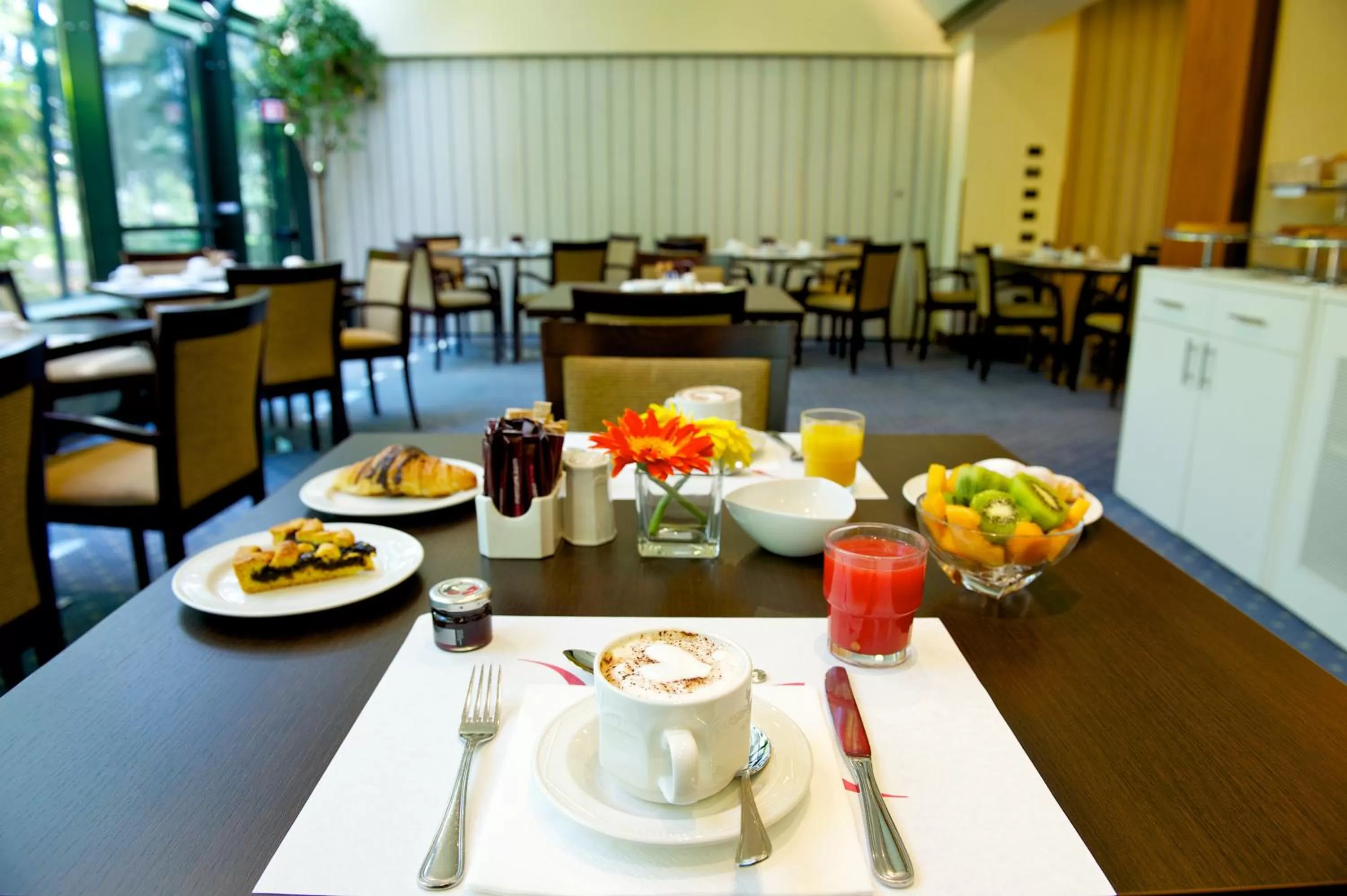 Restaurant/places to eat in Mercure Reggio Emilia Centro Astoria