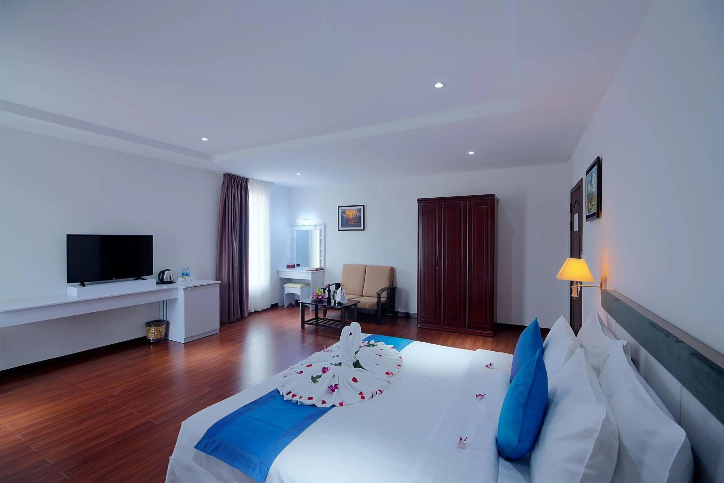 Bedroom, Bed in Starry Angkor Hotel