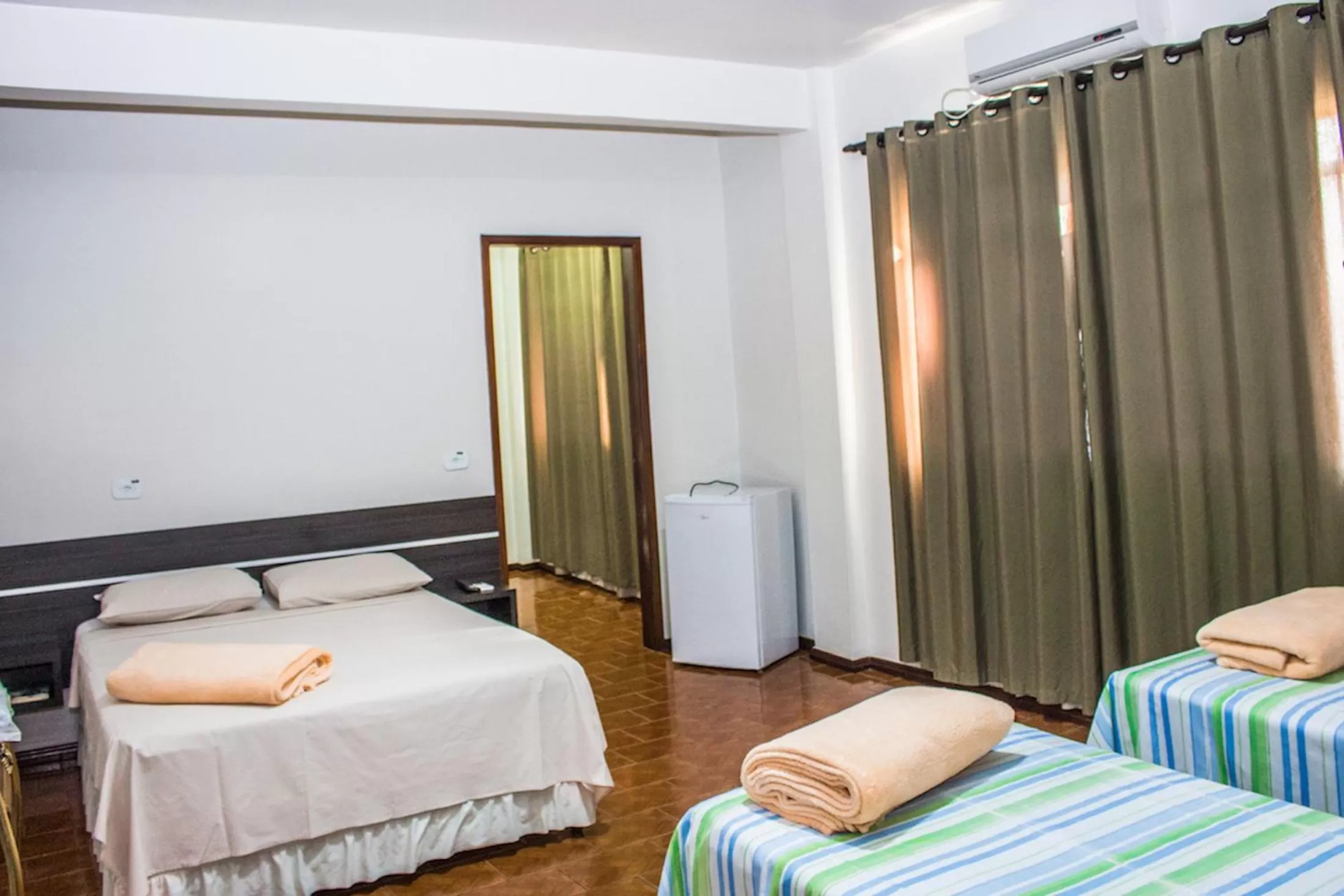 Bed in Hotel Paradizzo