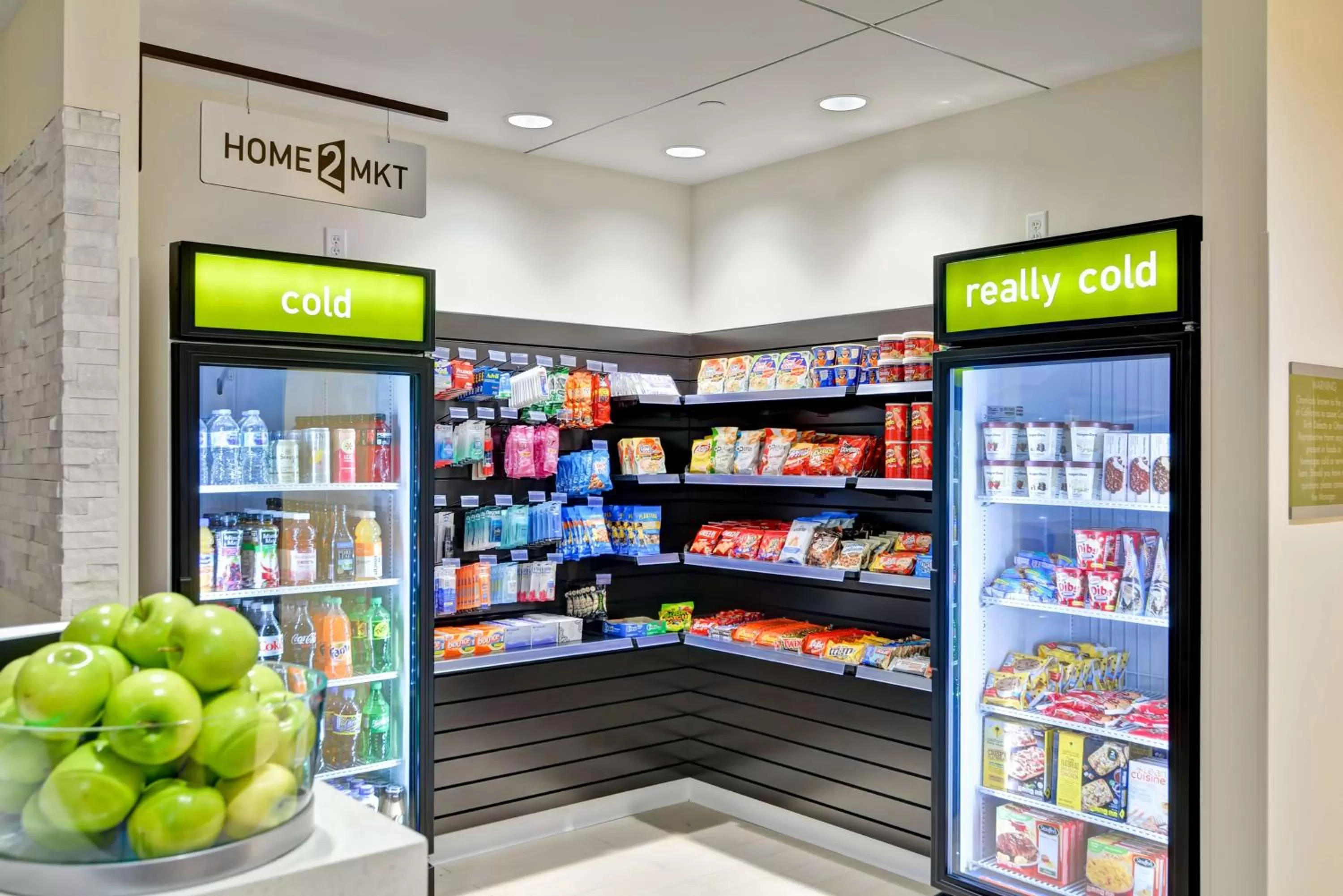 Restaurant/places to eat in Home2 Suites Azusa