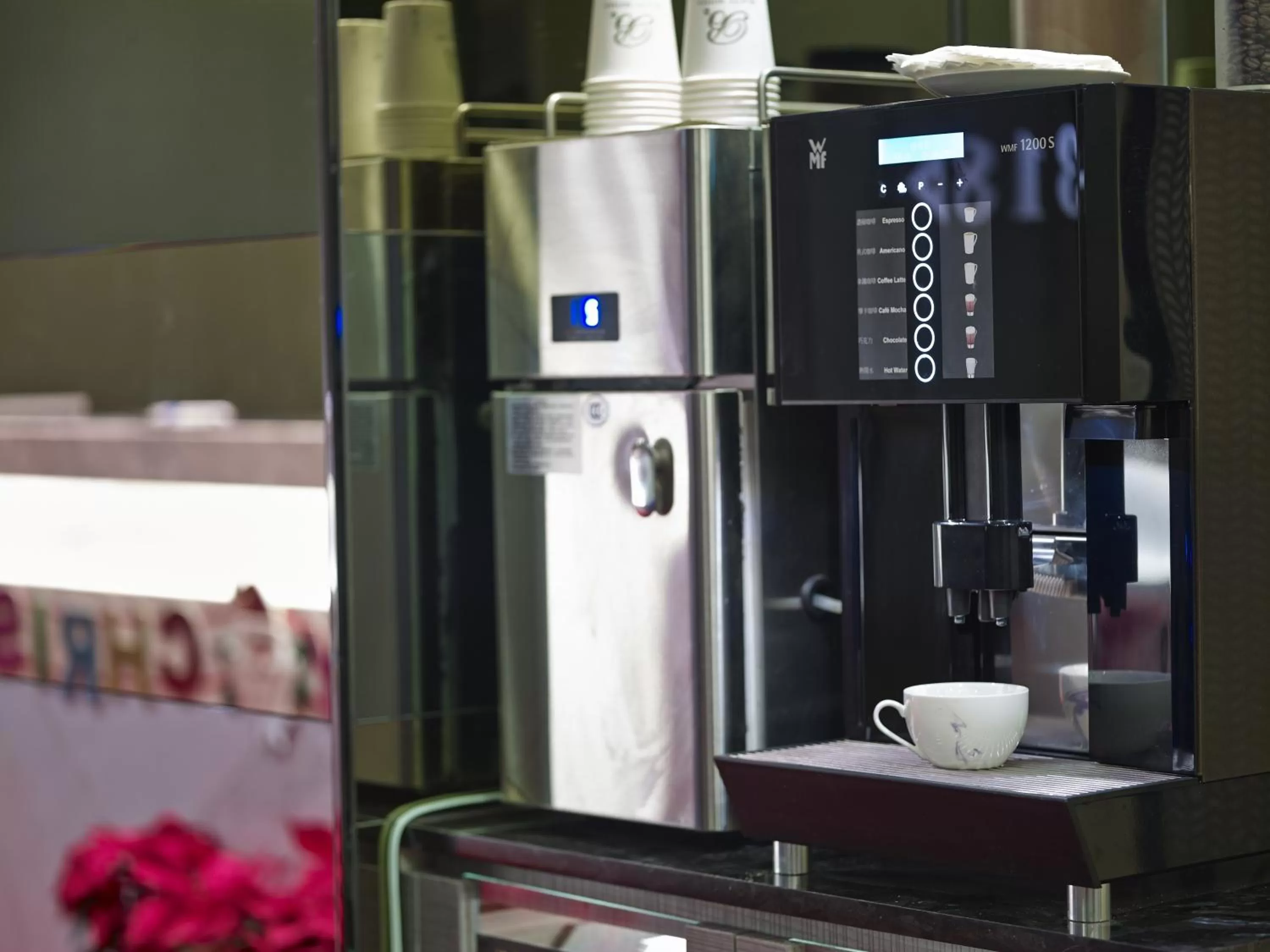 Restaurant/places to eat in Beauty Hotels Taipei - HOTEL BSTAY Self Check In