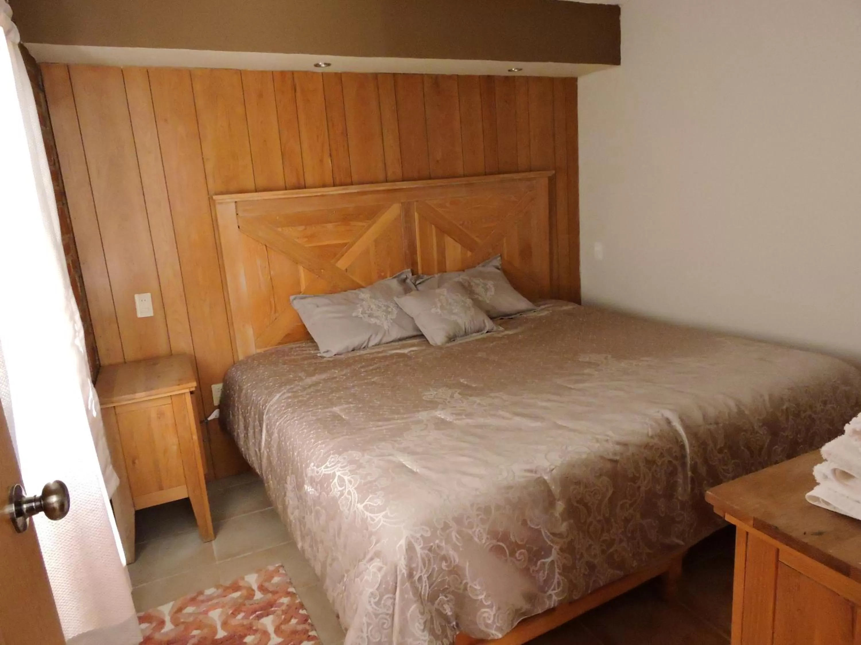 Bed in Hotel Real de San Antonio