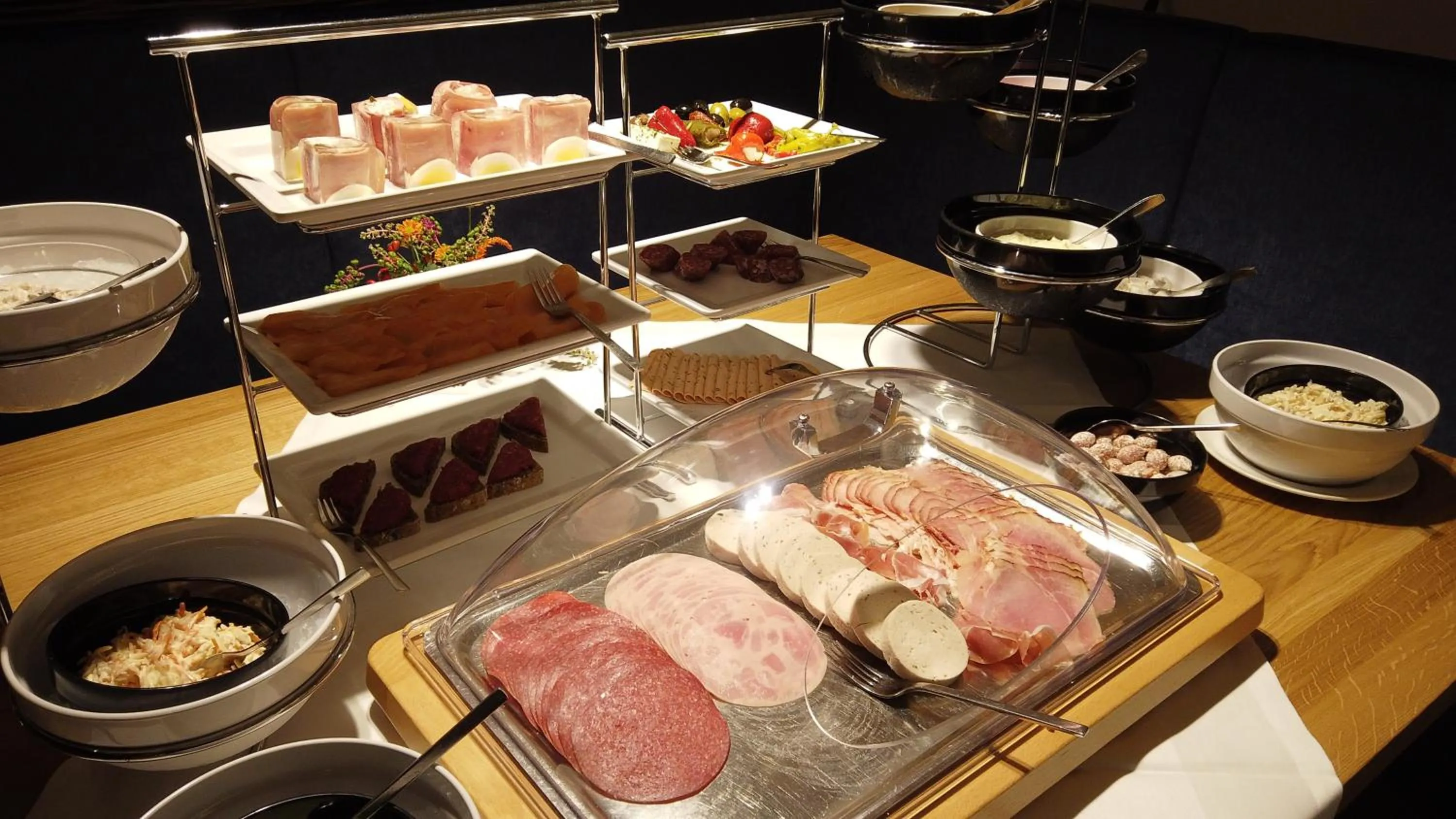 Buffet breakfast in Hotel Blauer Bock