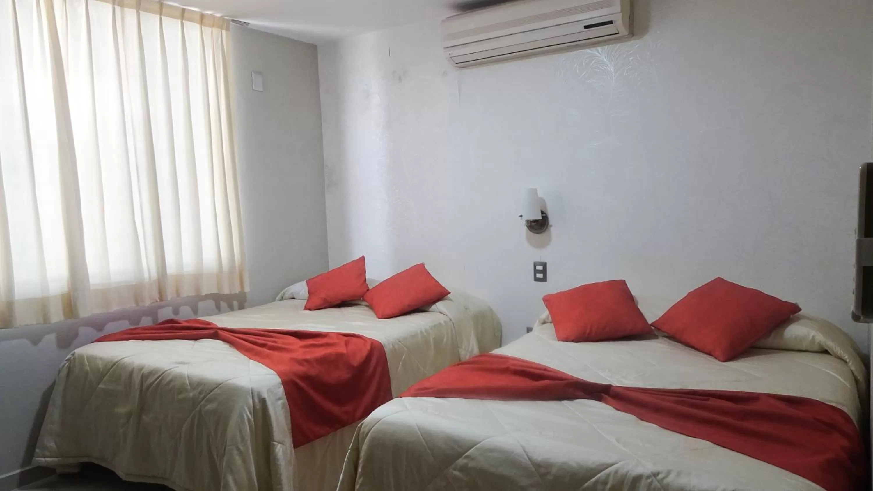 Bed in Suites San Luis