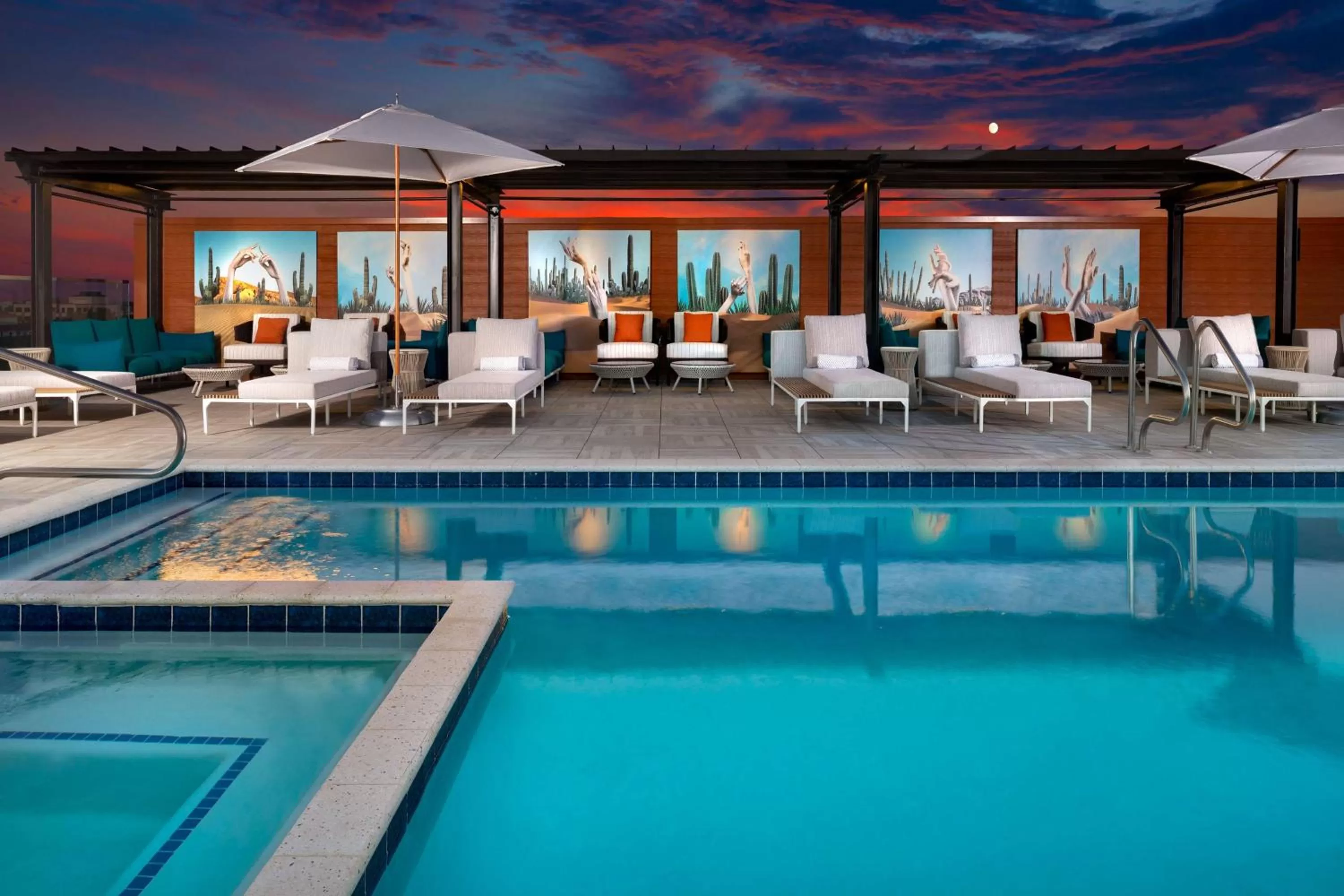 Swimming pool in Canopy By Hilton Scottsdale Old Town