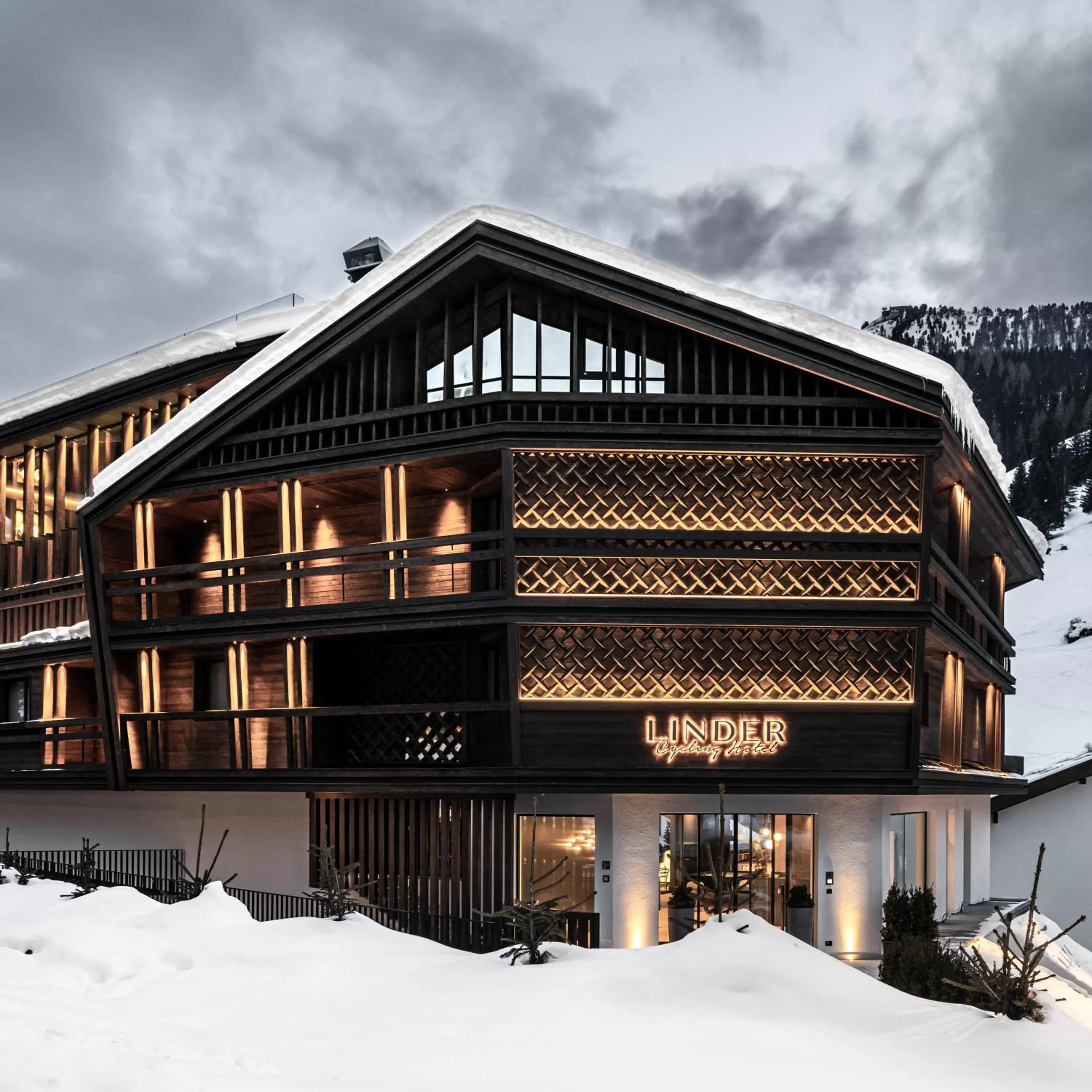 Property building in Linder Cycling Hotel